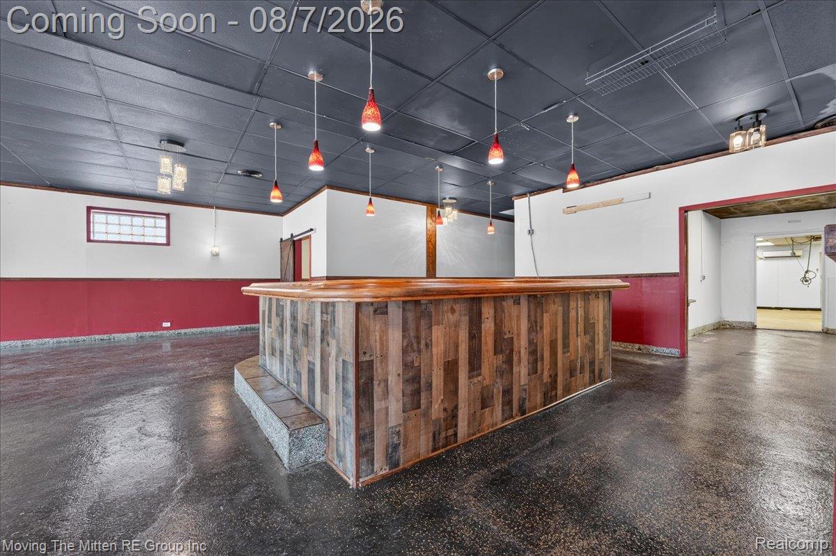 26734 Michigan Avenue Property Photo 8