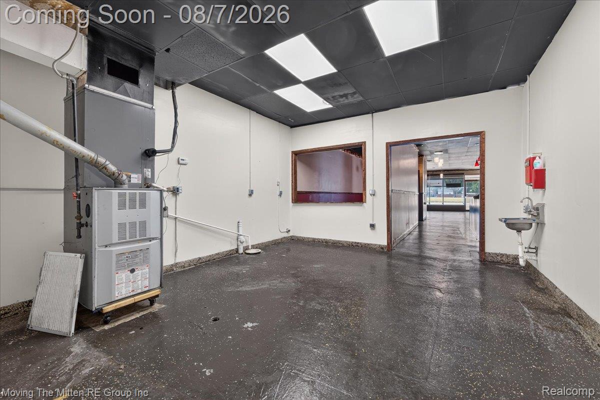 26734 Michigan Avenue Property Photo 9