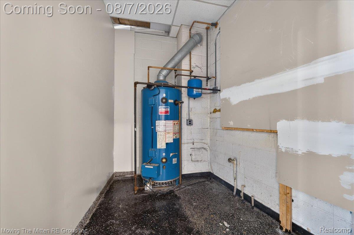 26734 Michigan Avenue Property Photo 19