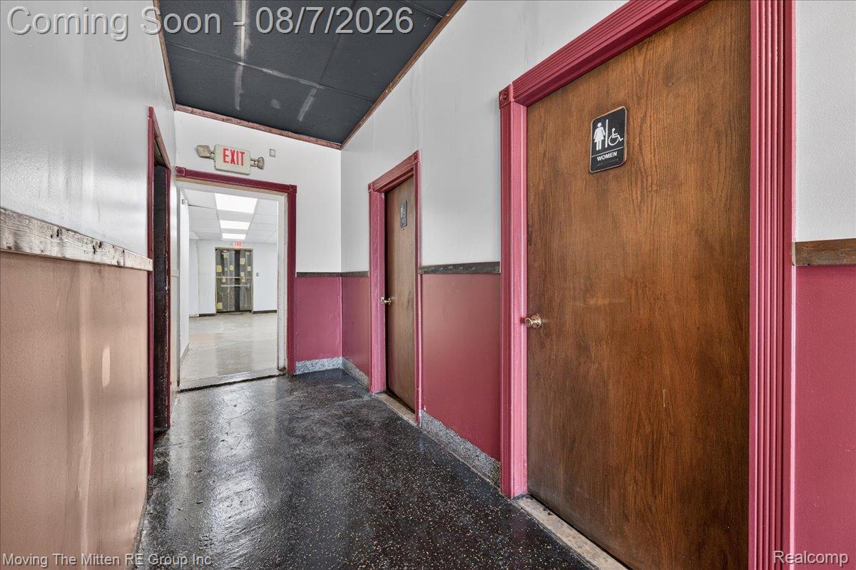 26734 Michigan Avenue Property Photo 21