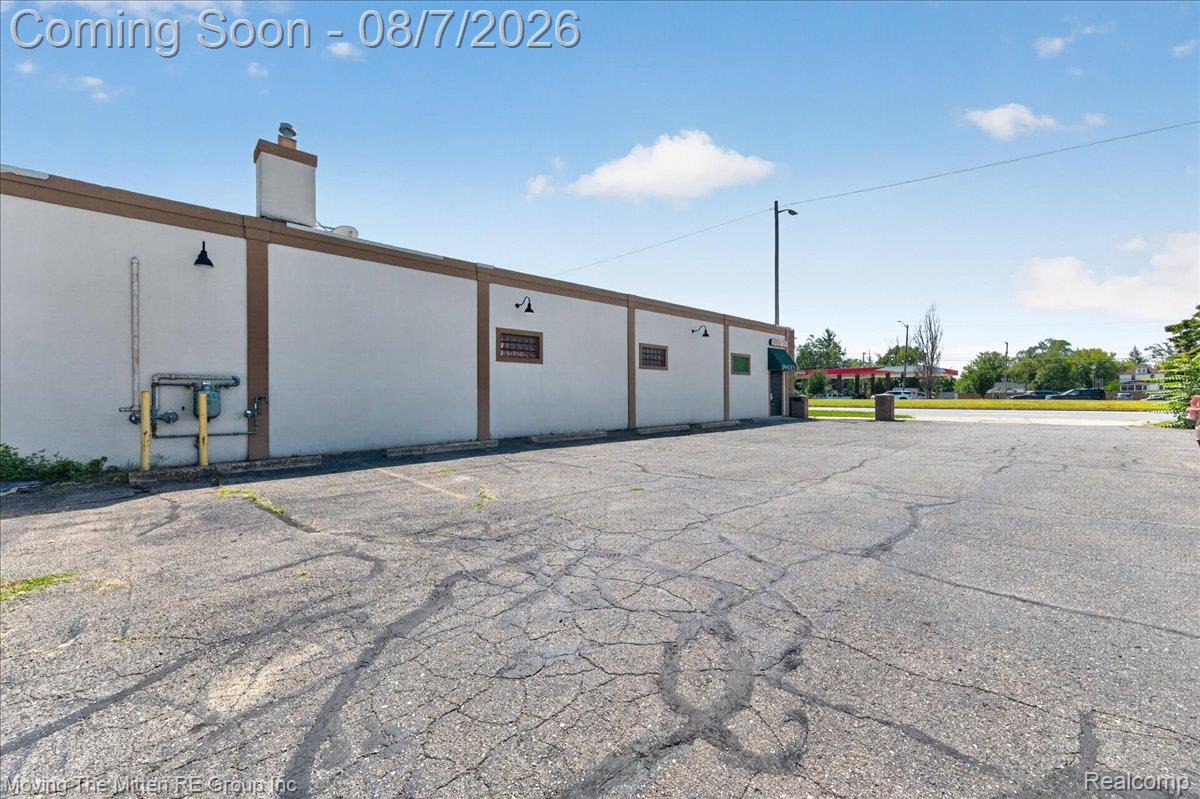 26734 Michigan Avenue Property Photo 32