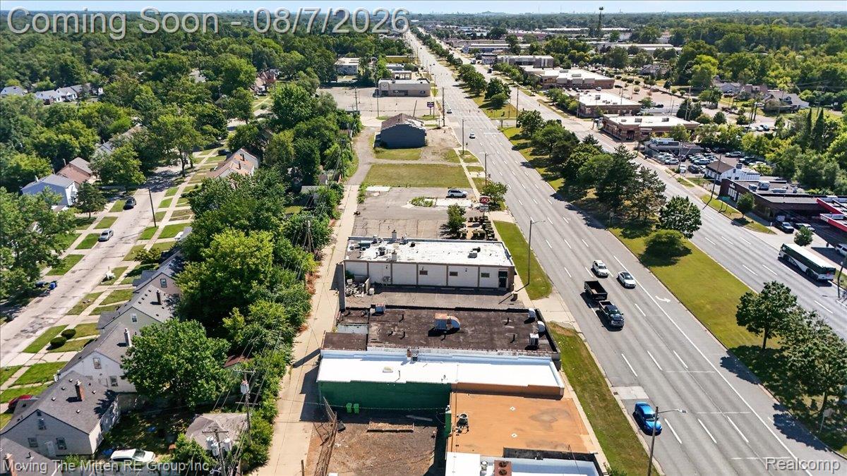 26734 Michigan Avenue Property Photo 36
