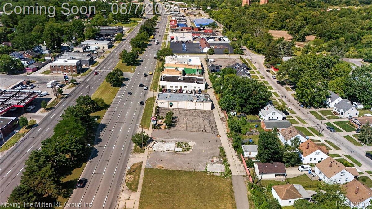 26734 Michigan Avenue Property Photo 40