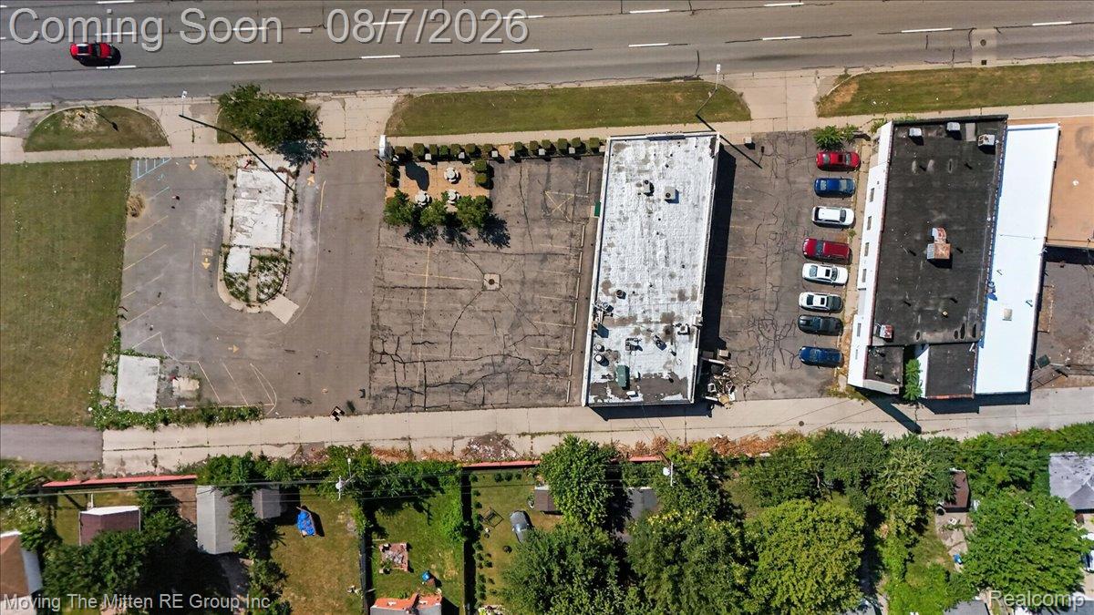 26734 Michigan Avenue Property Photo 43