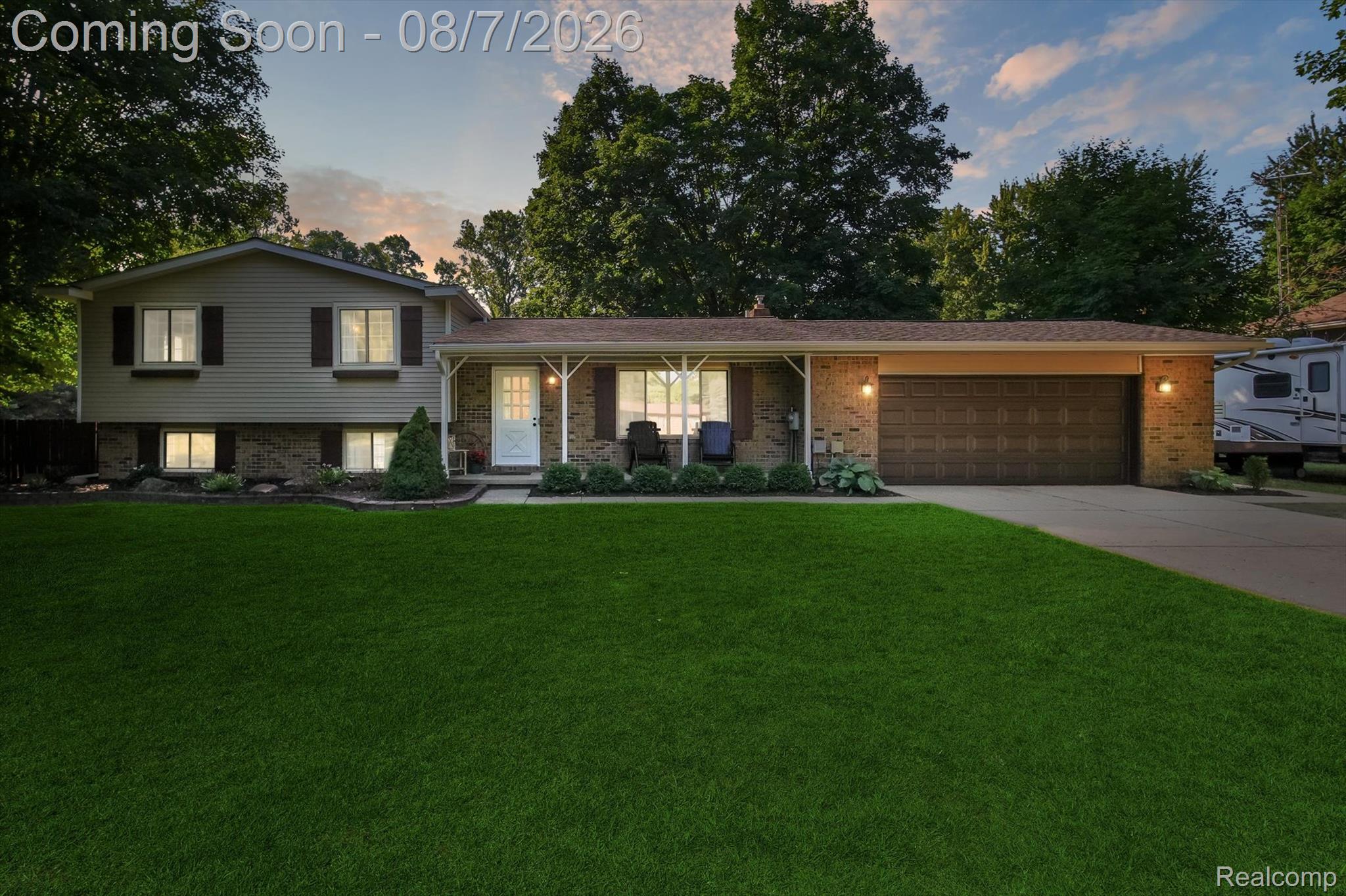 12232 Dentonview Drive Property Photo 1
