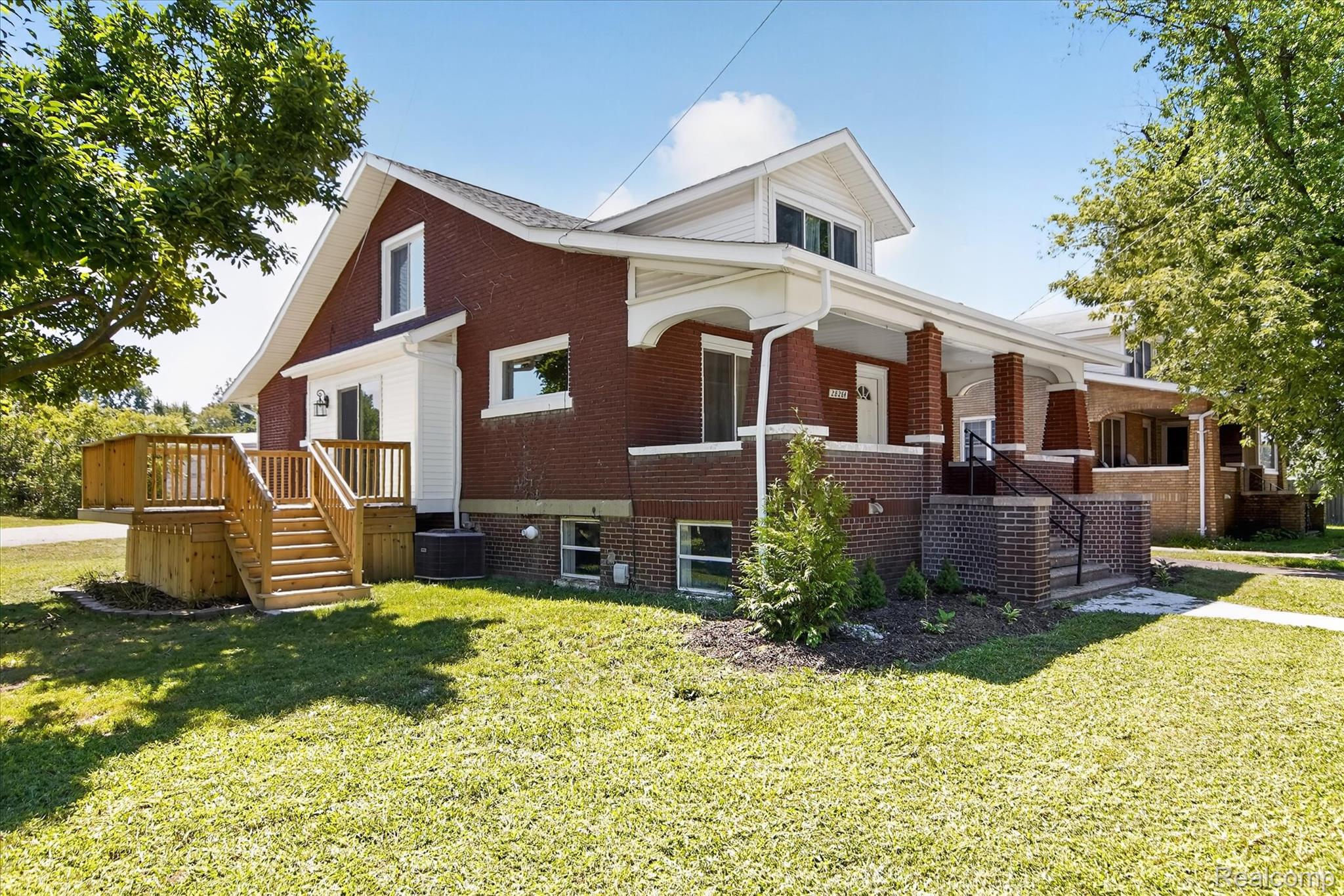 28264 Waltz Road Property Photo 2