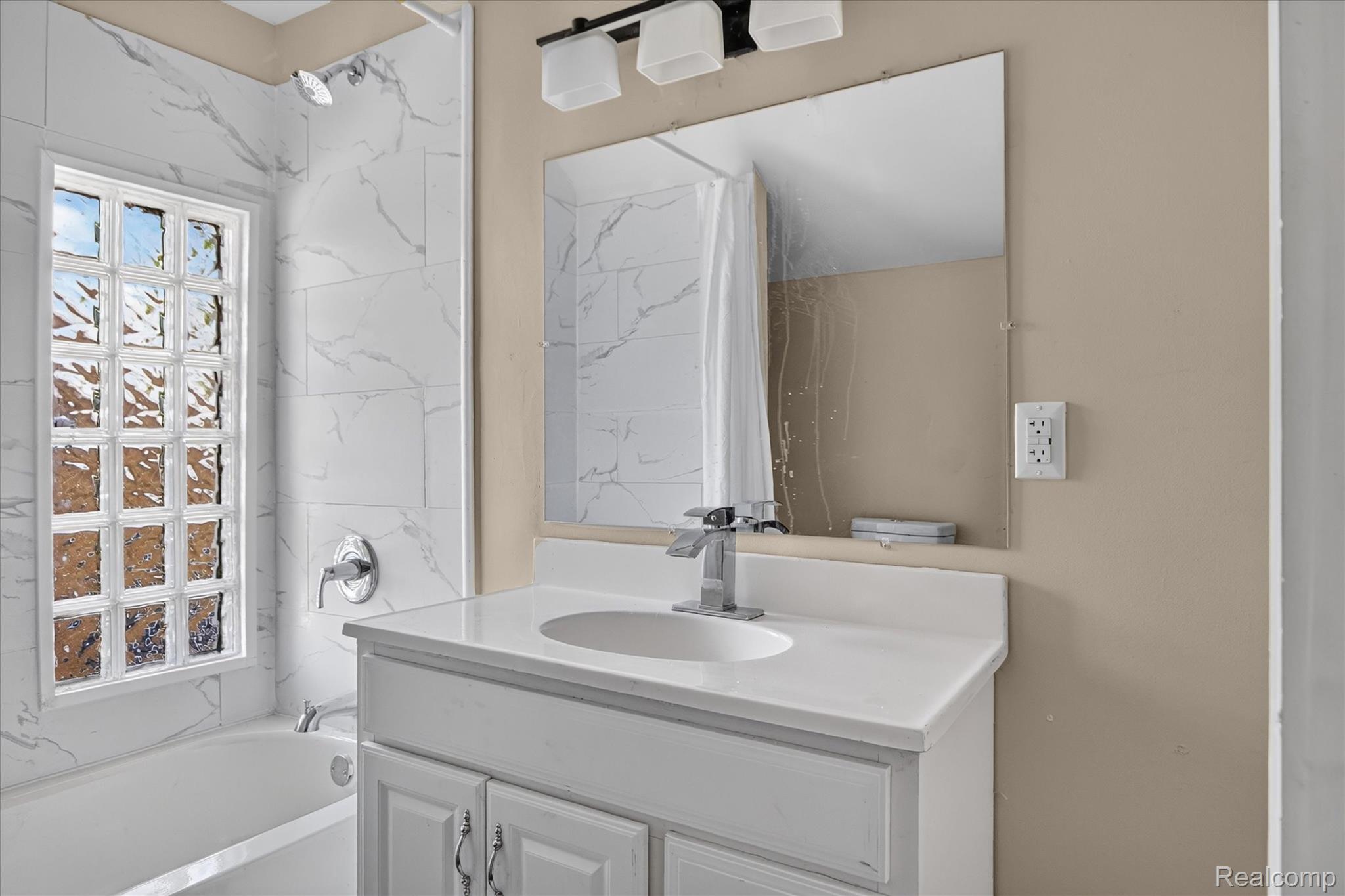 28264 Waltz Road Property Photo 22