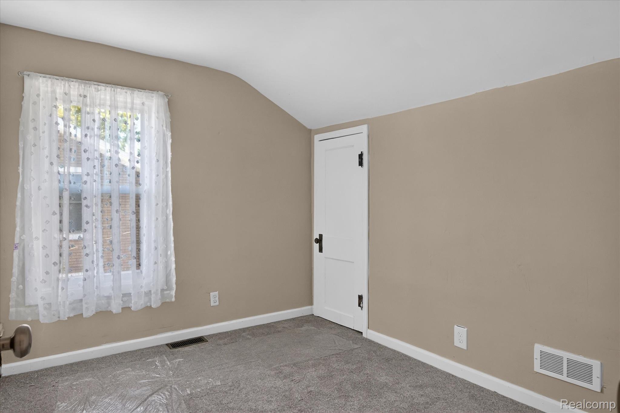 28264 Waltz Road Property Photo 23