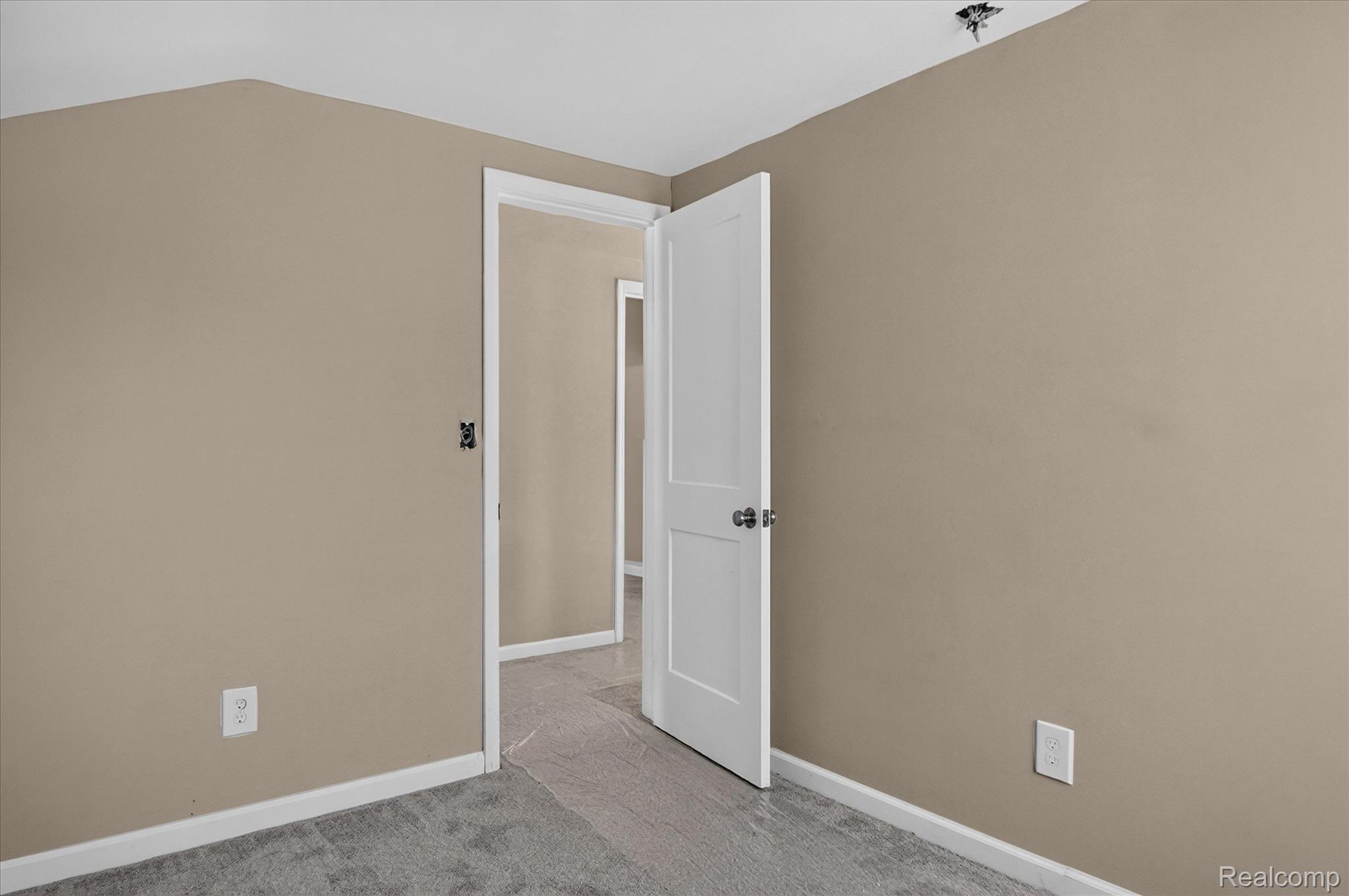 28264 Waltz Road Property Photo 24