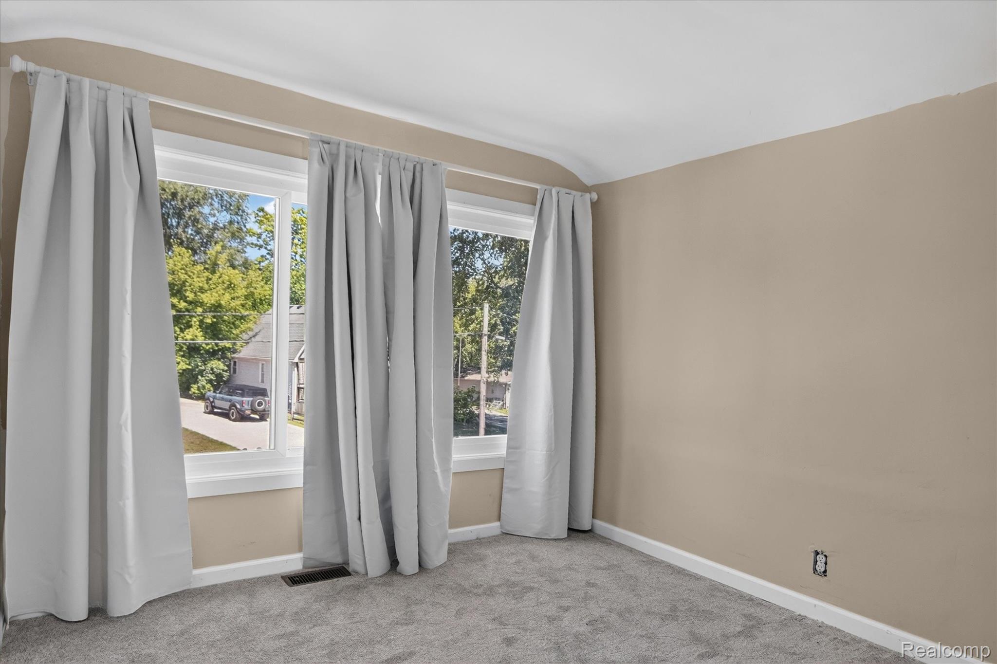28264 Waltz Road Property Photo 25