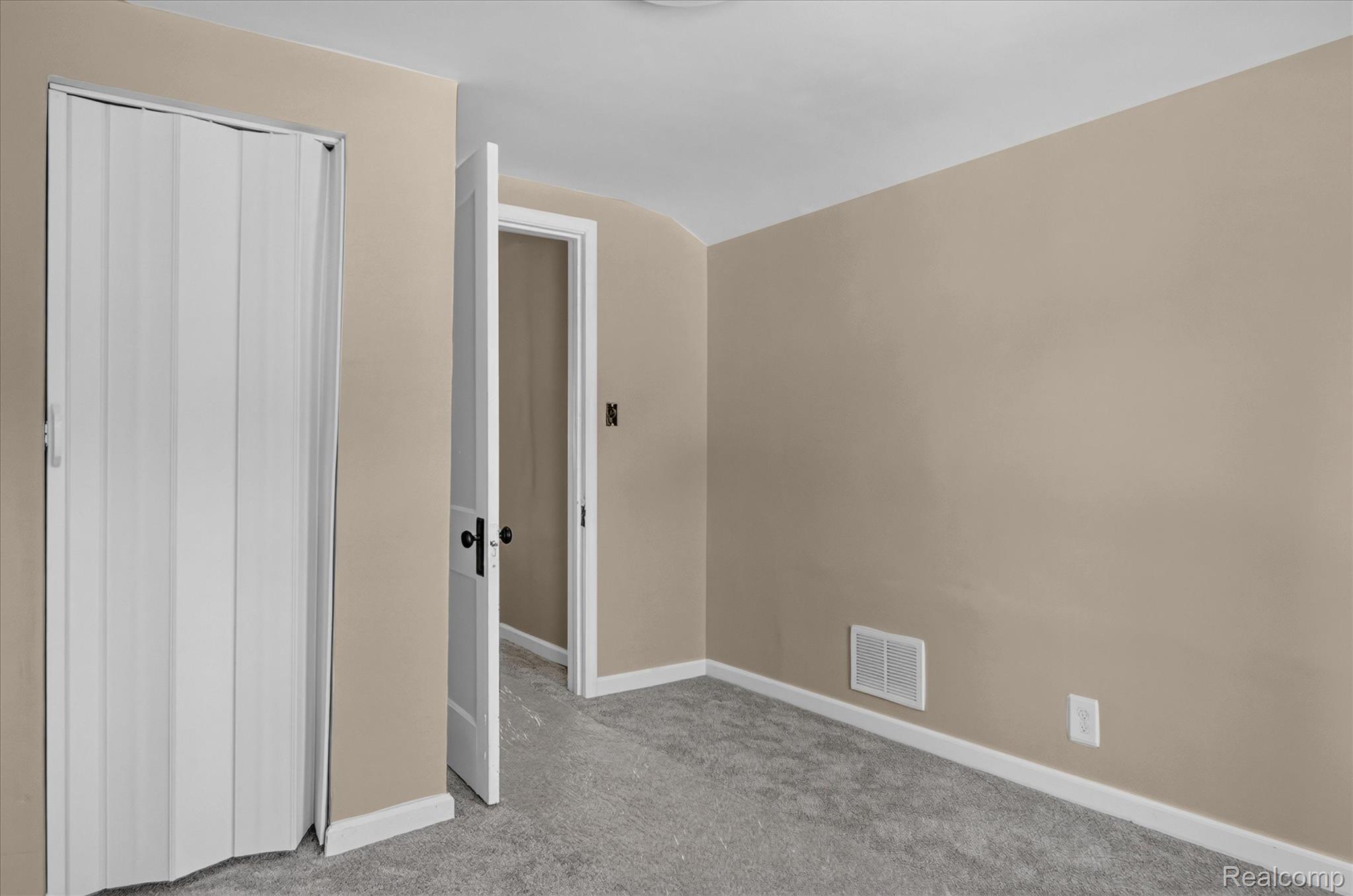 28264 Waltz Road Property Photo 26
