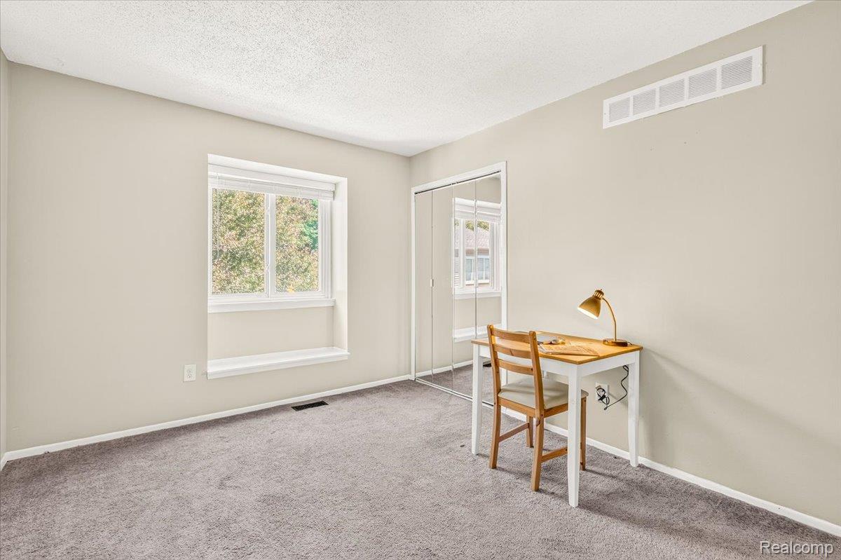 41282 N Woodbury Green Drive Property Photo 16