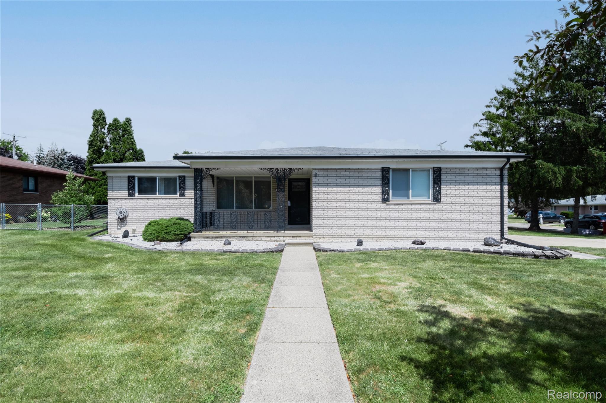 18863 Monica Drive Property Photo 1