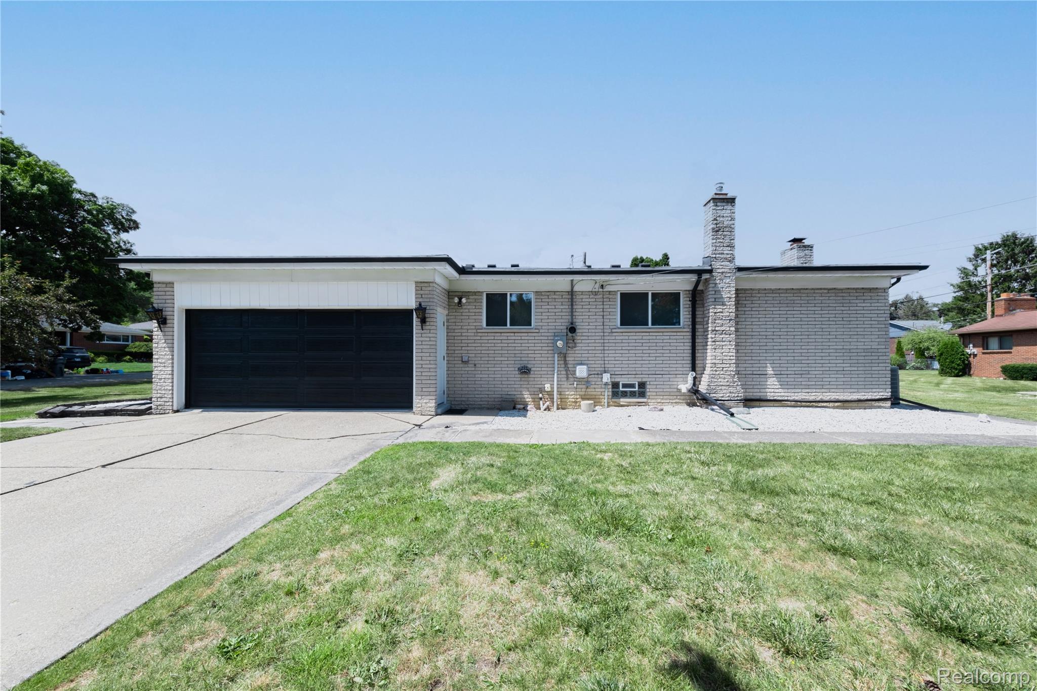18863 Monica Drive Property Photo 17