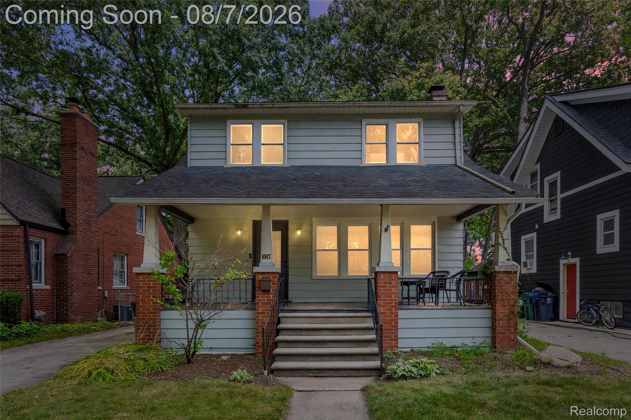 1007 E 6th Street Property Photo 1