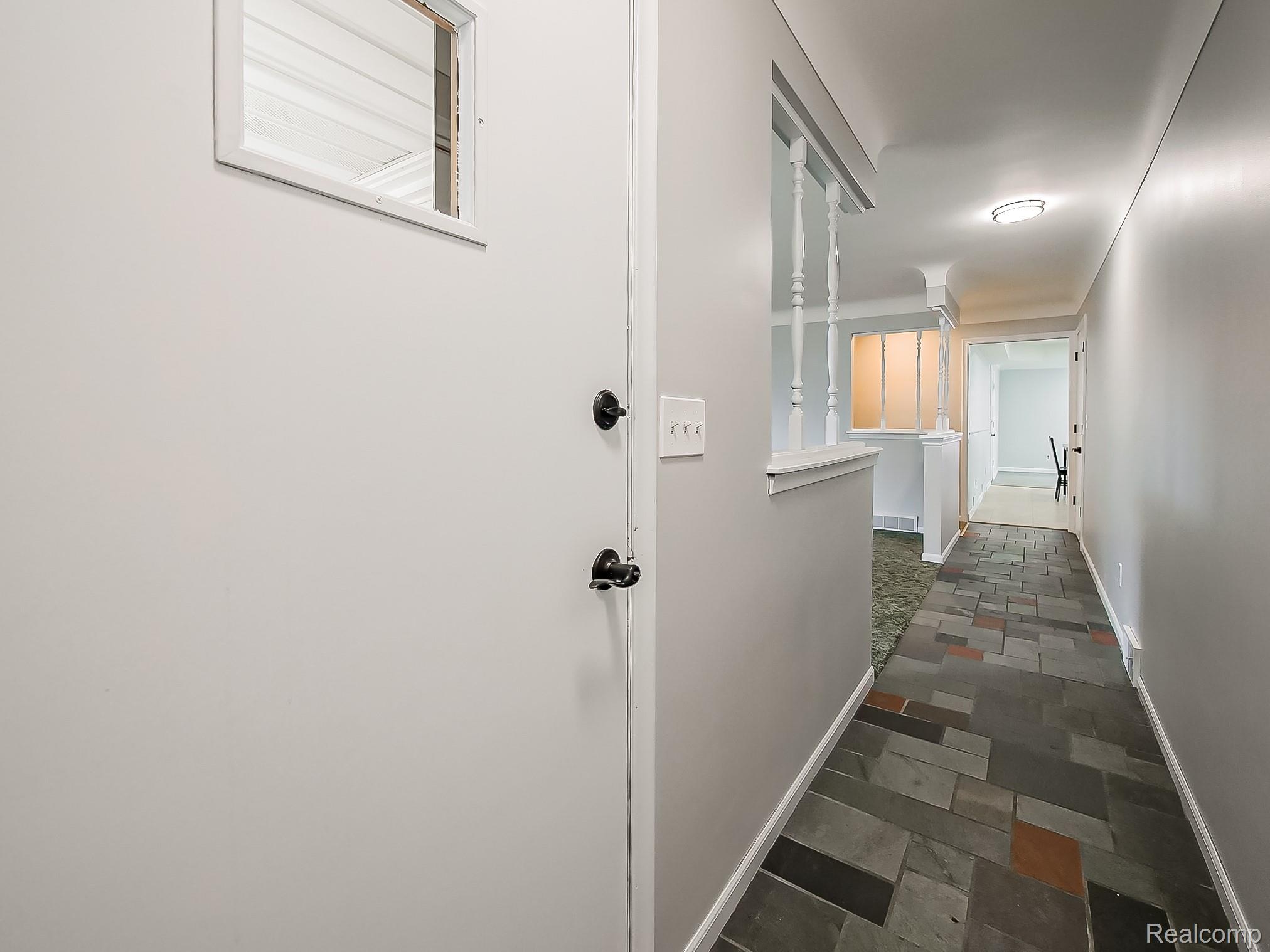 25748 Curie Avenue Property Photo 2