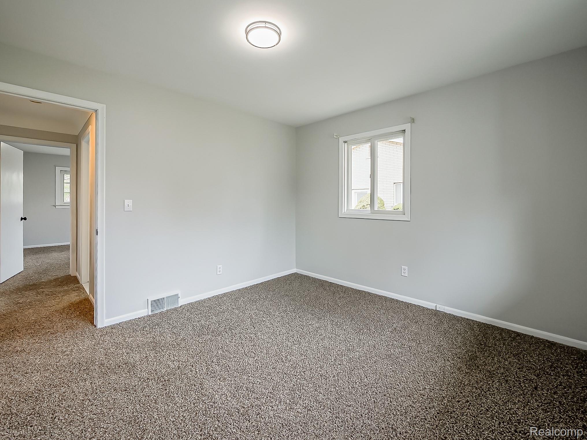 25748 Curie Avenue Property Photo 20