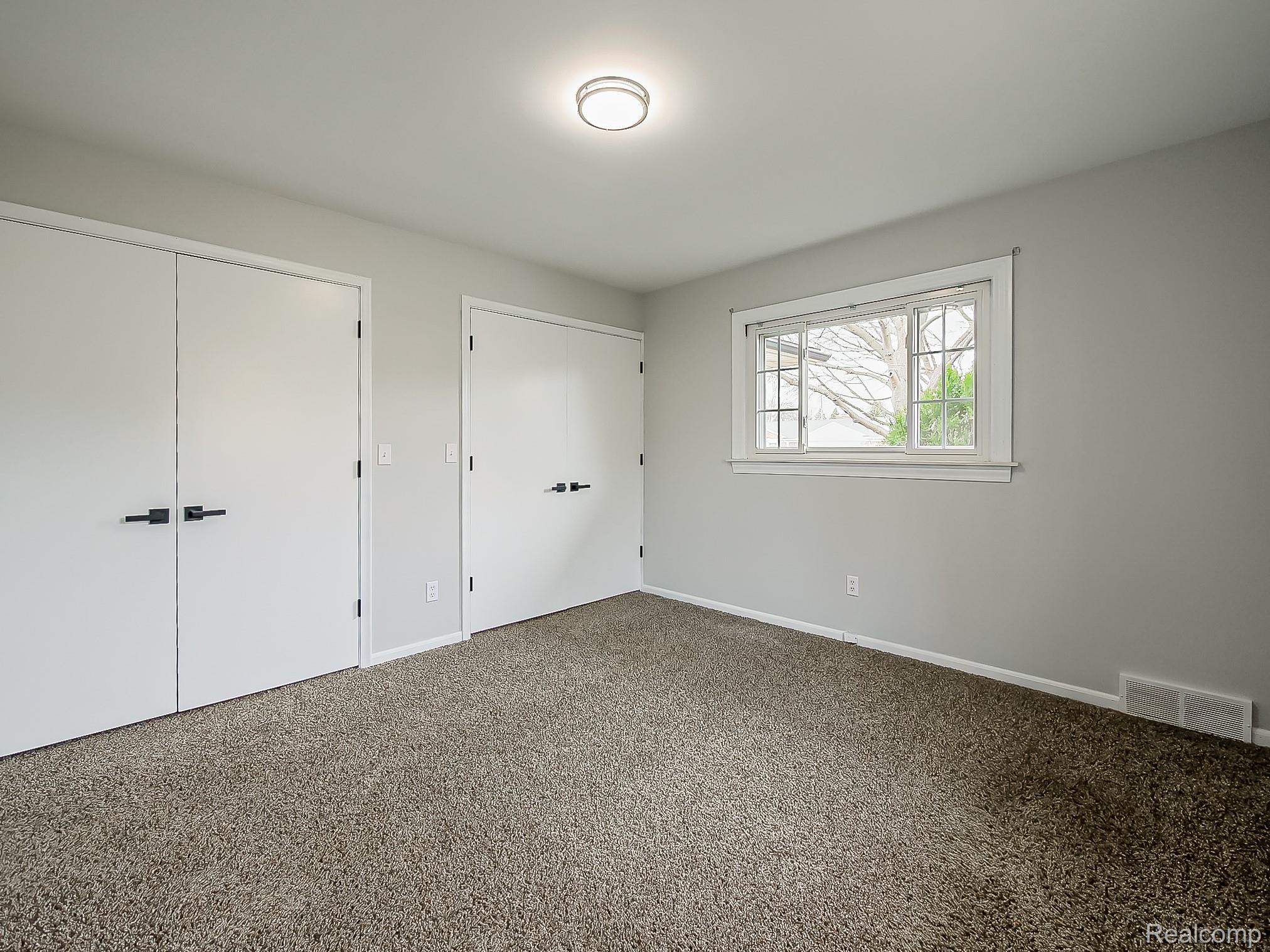 25748 Curie Avenue Property Photo 27