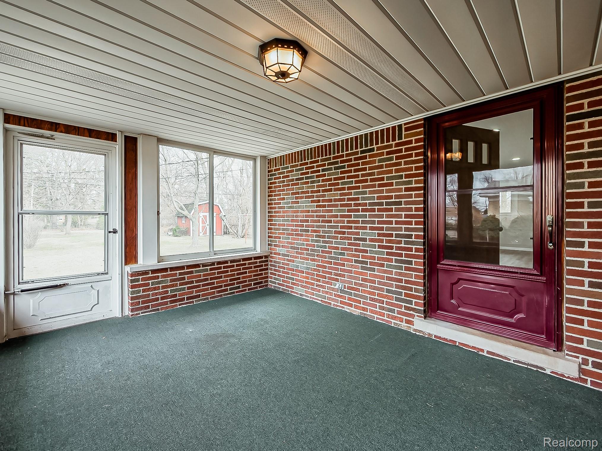 25748 Curie Avenue Property Photo 38