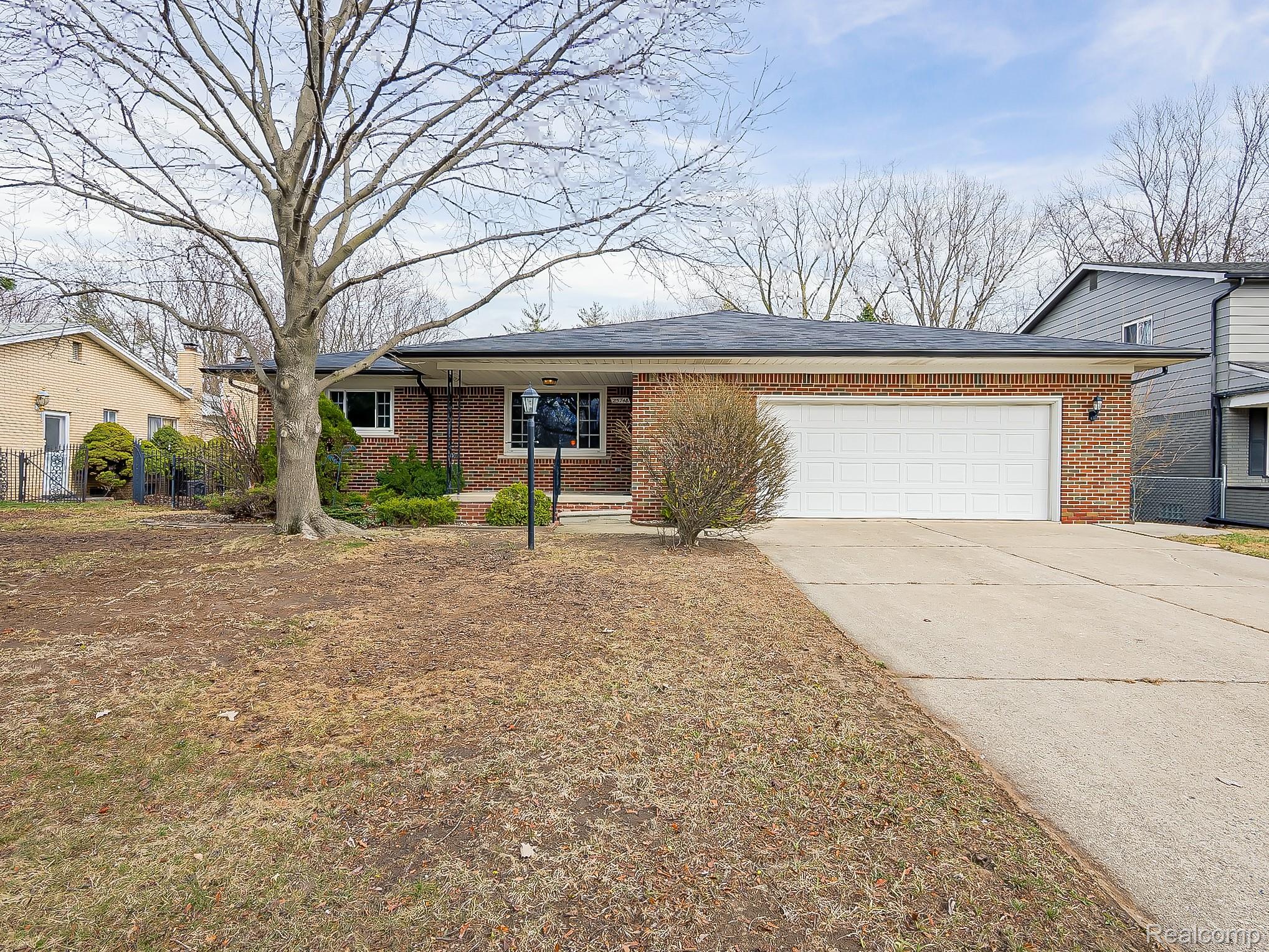 25748 Curie Avenue Property Photo 49