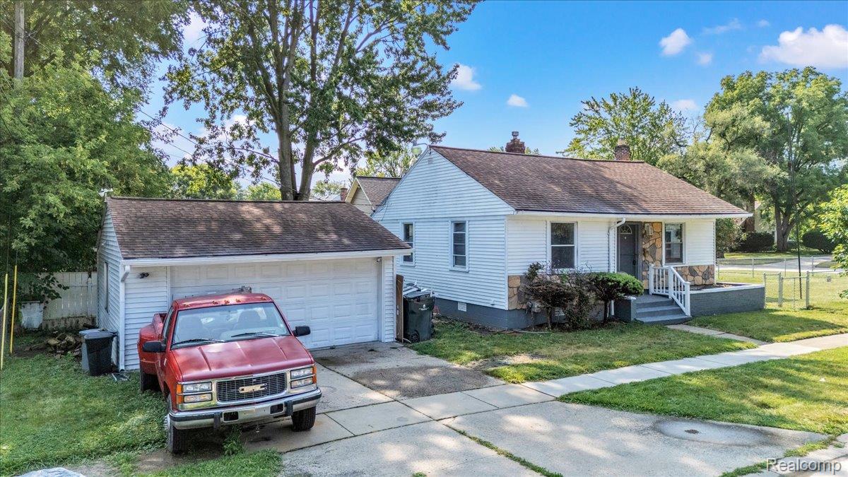 42612 Matter Place Property Photo 1