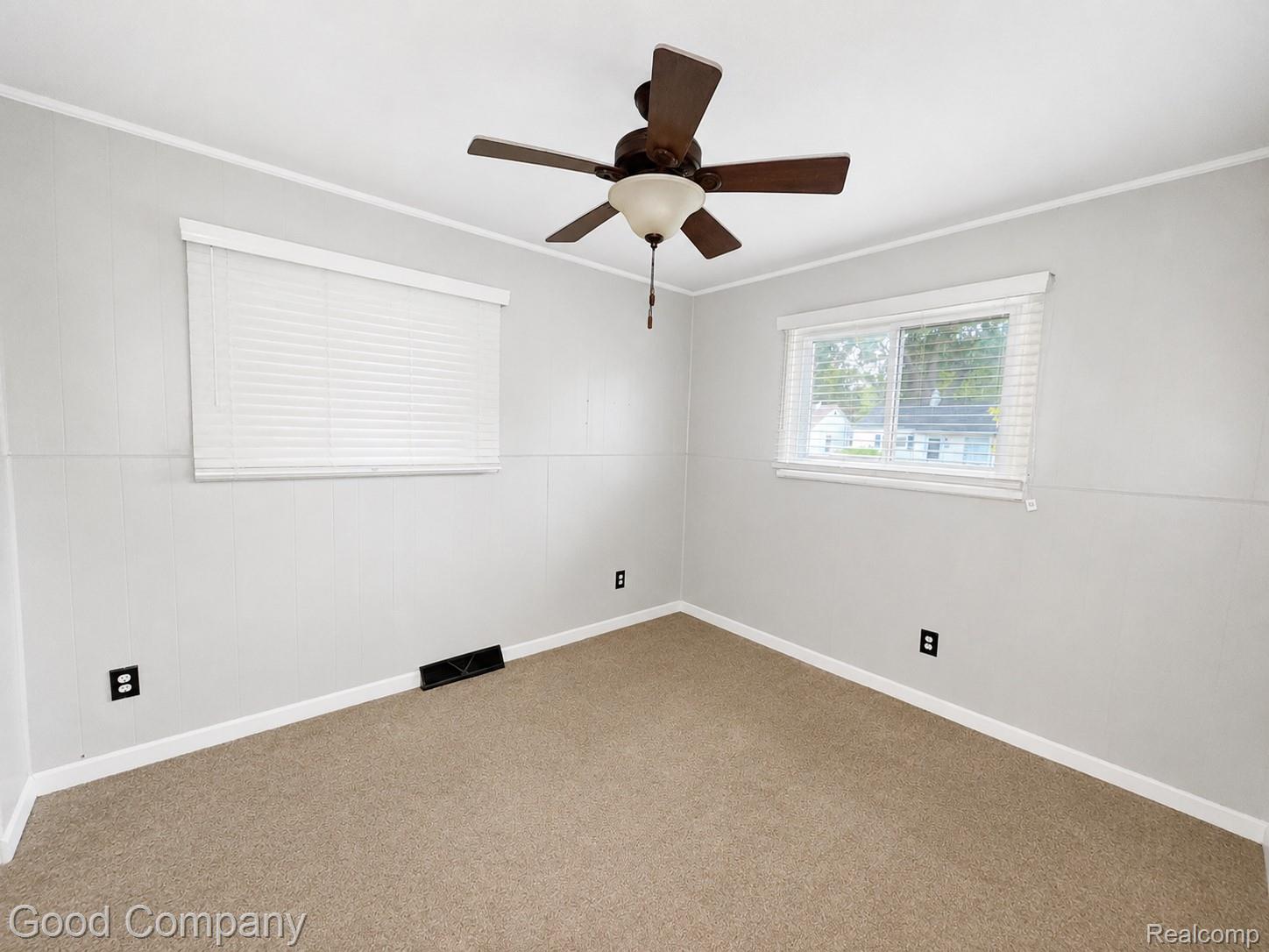 656 E Hudson Avenue Property Photo 14