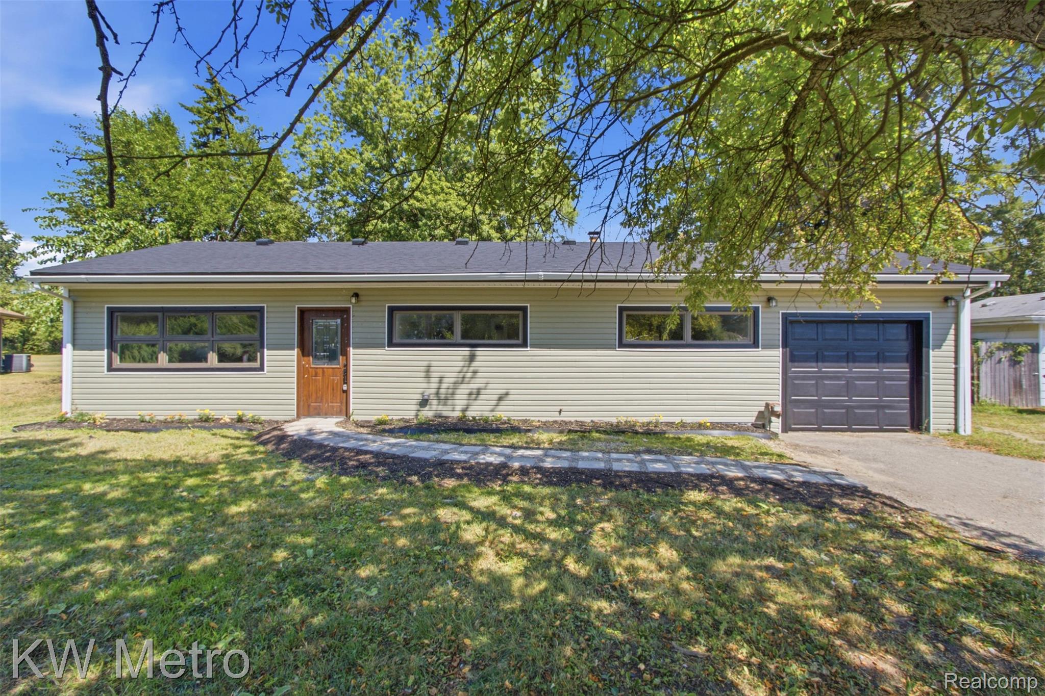 37860 Dardanella Street Property Photo 1