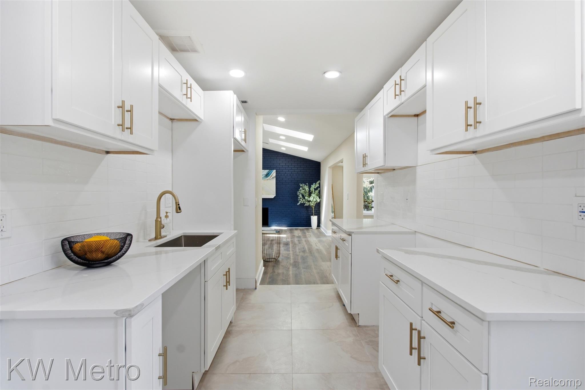 37860 Dardanella Street Property Photo 11
