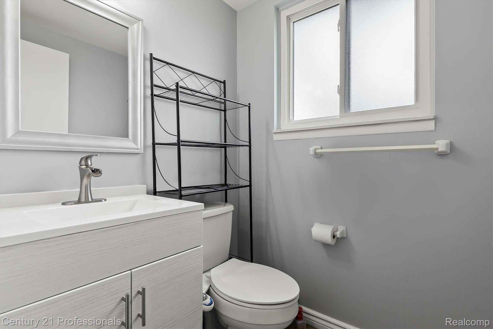 37010 Calka Drive Property Photo 18