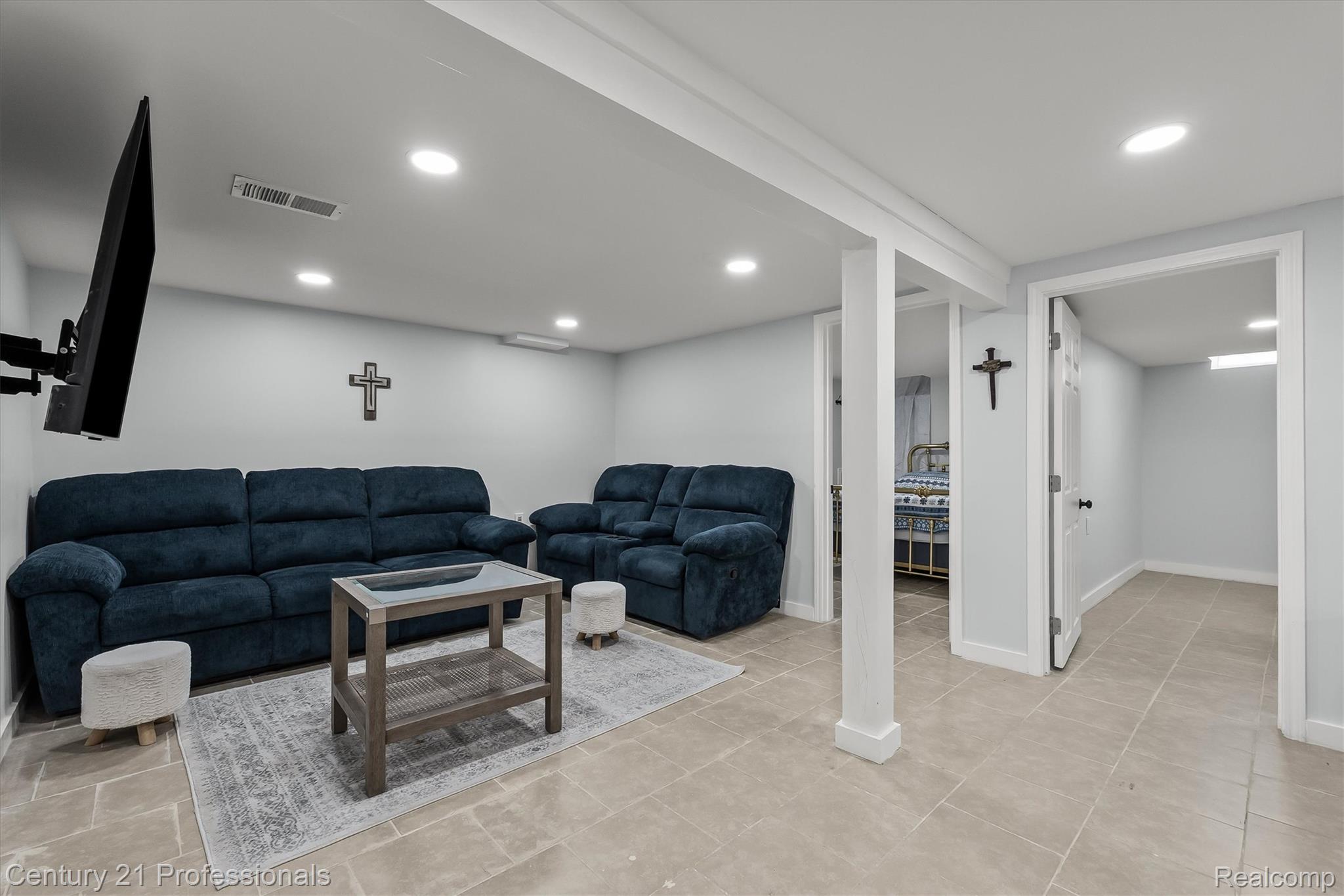 37010 Calka Drive Property Photo 19
