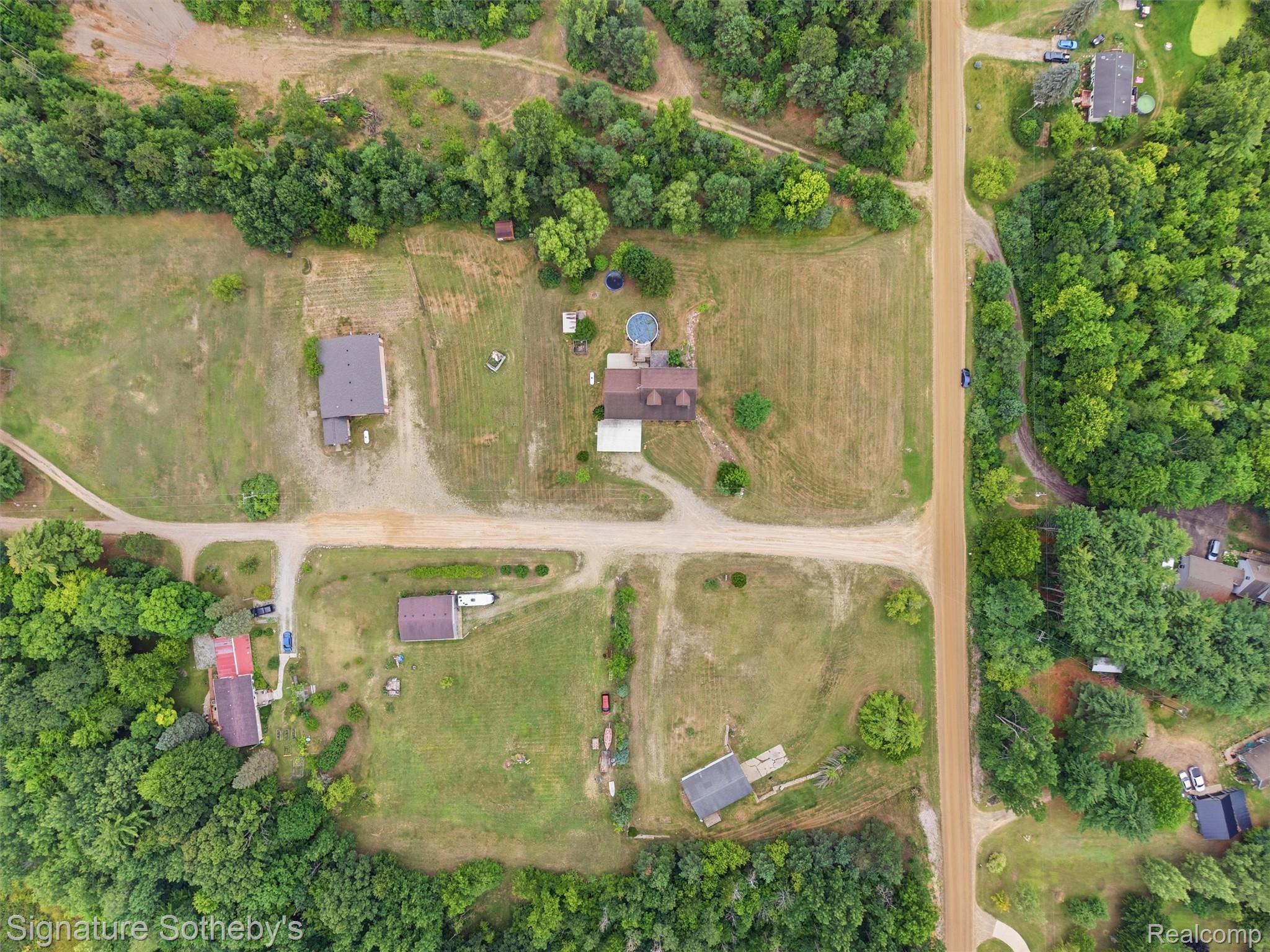 6164 Willits Road Property Photo 15