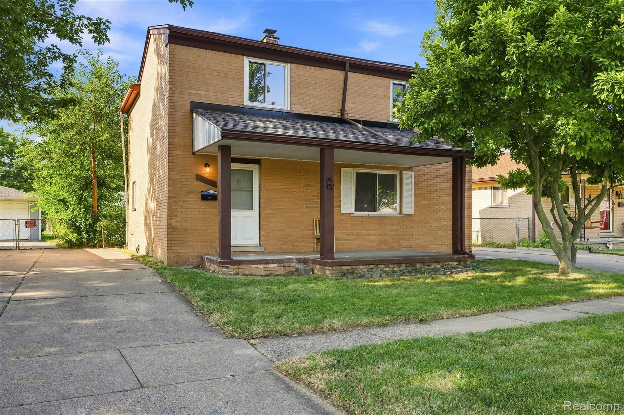 19578 Opal Street Property Photo 1