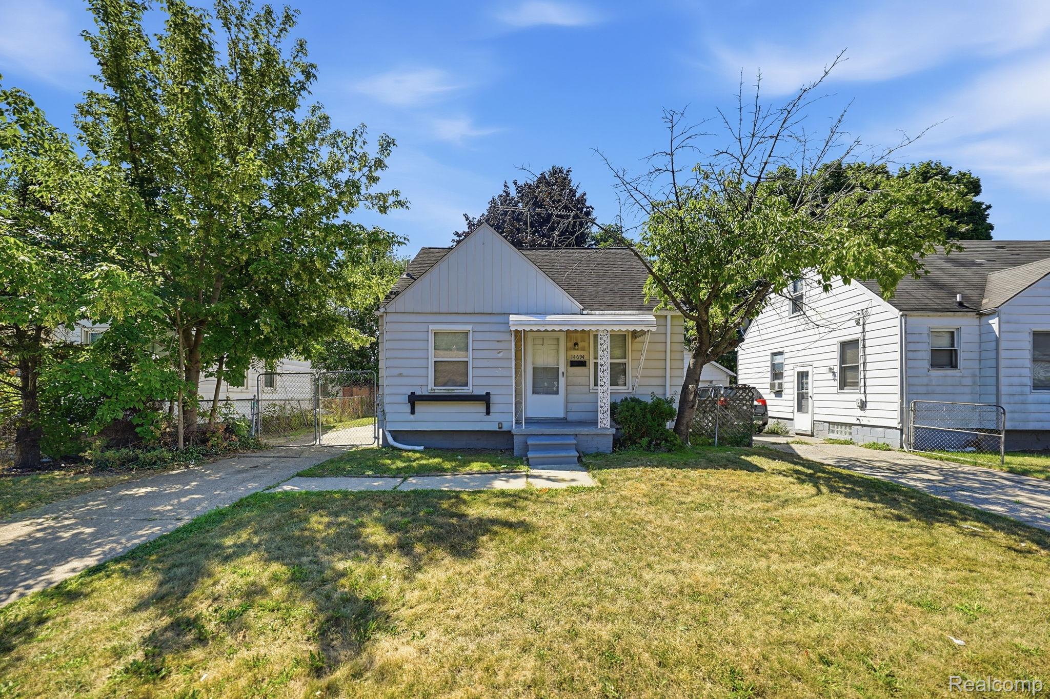 14694 Jacob Avenue Property Photo 1