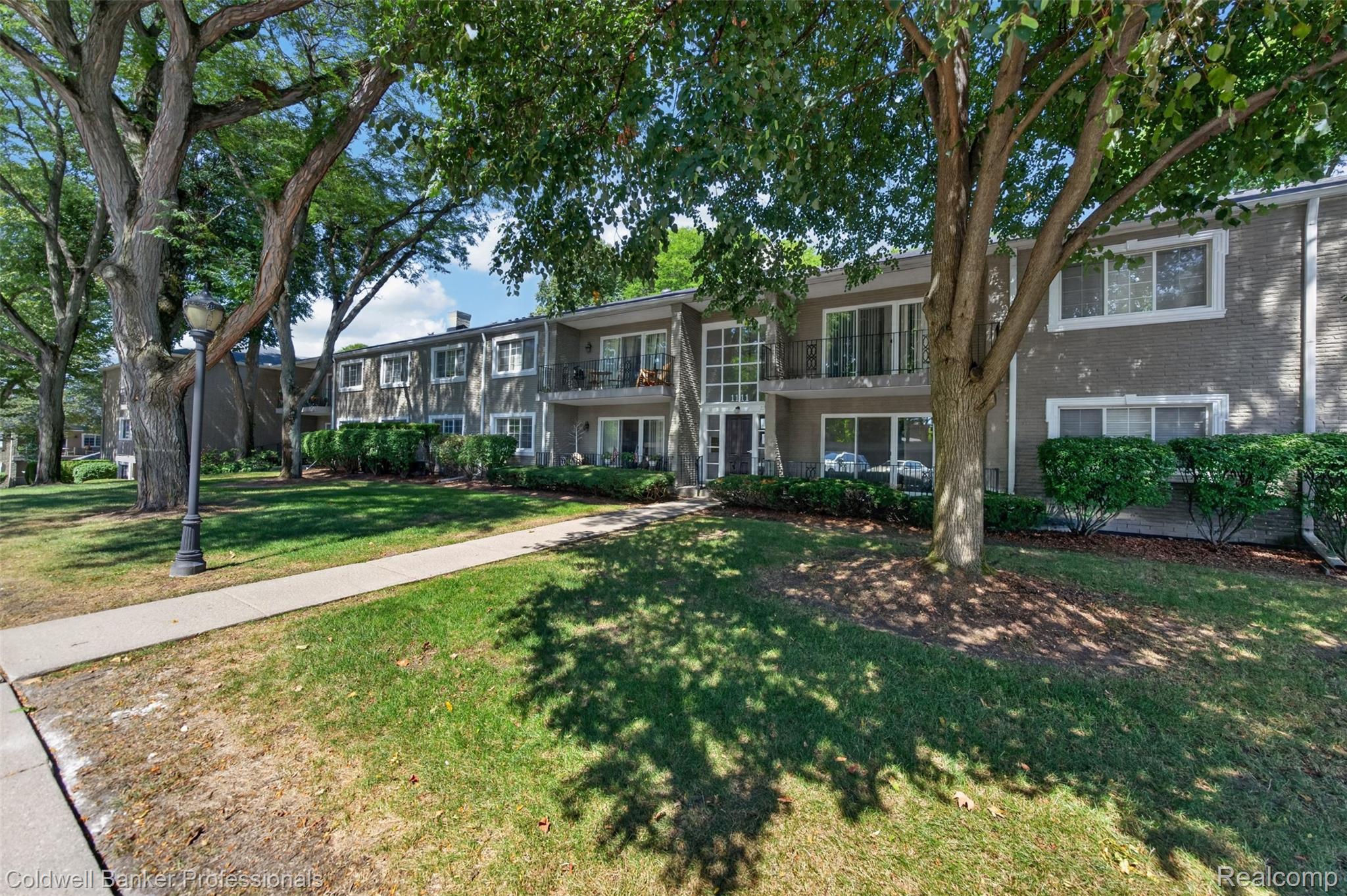 1111 N Old Woodward Avenue 17 Property Photo 5