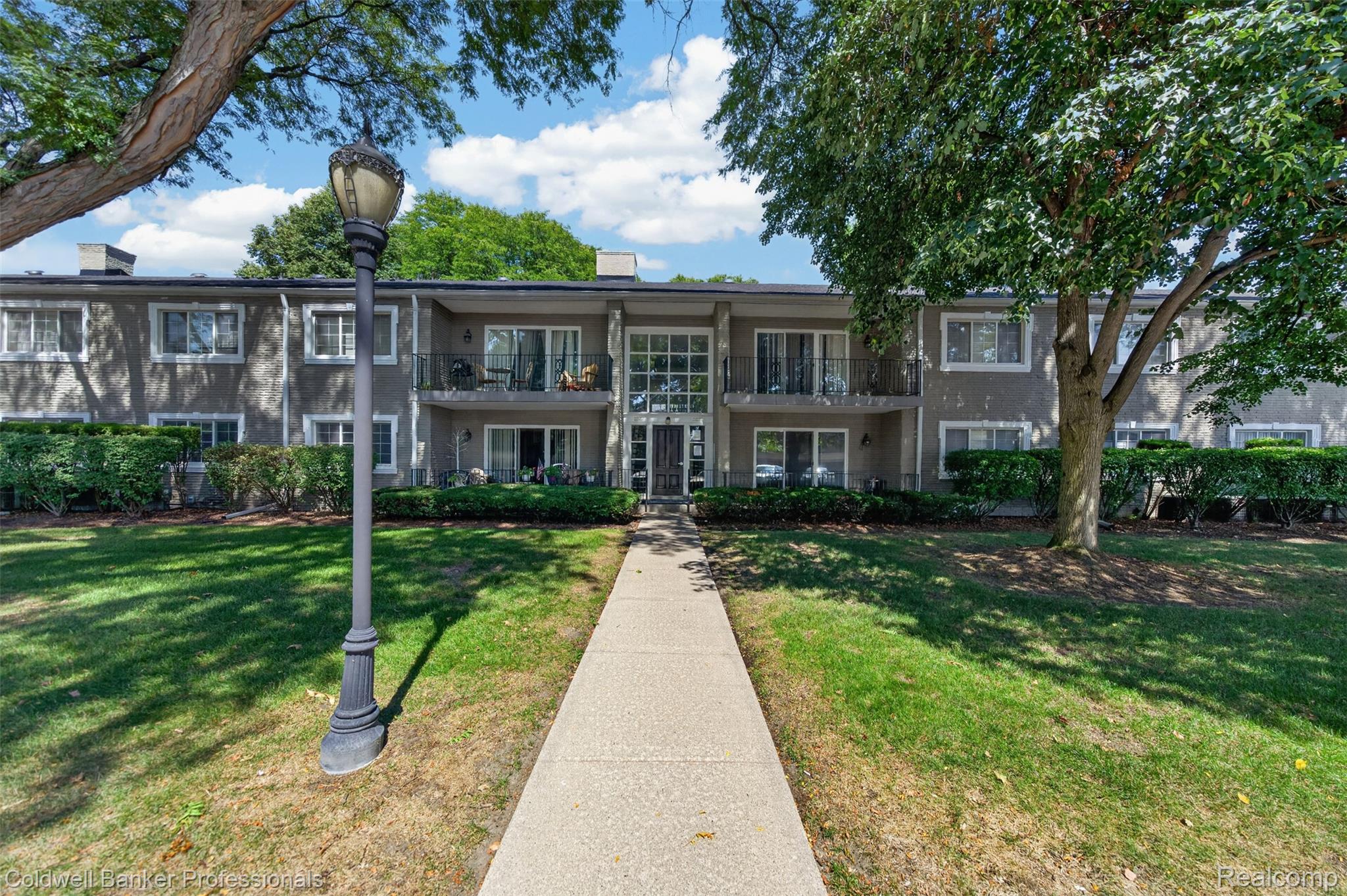 1111 N Old Woodward Avenue 17 Property Photo 6