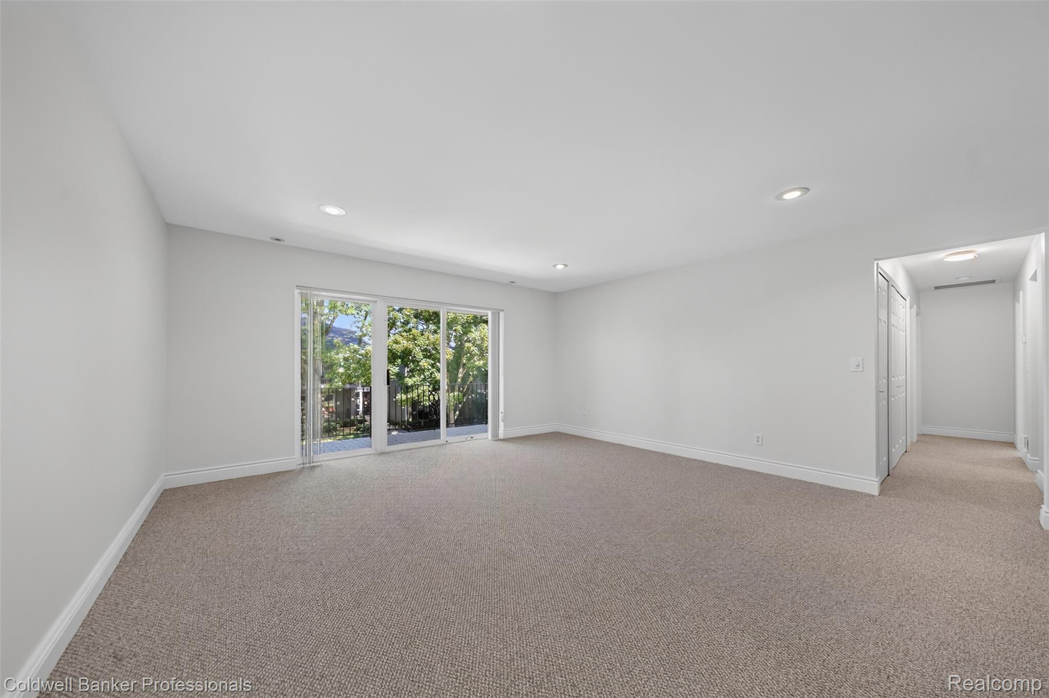 1111 N Old Woodward Avenue 17 Property Photo 16