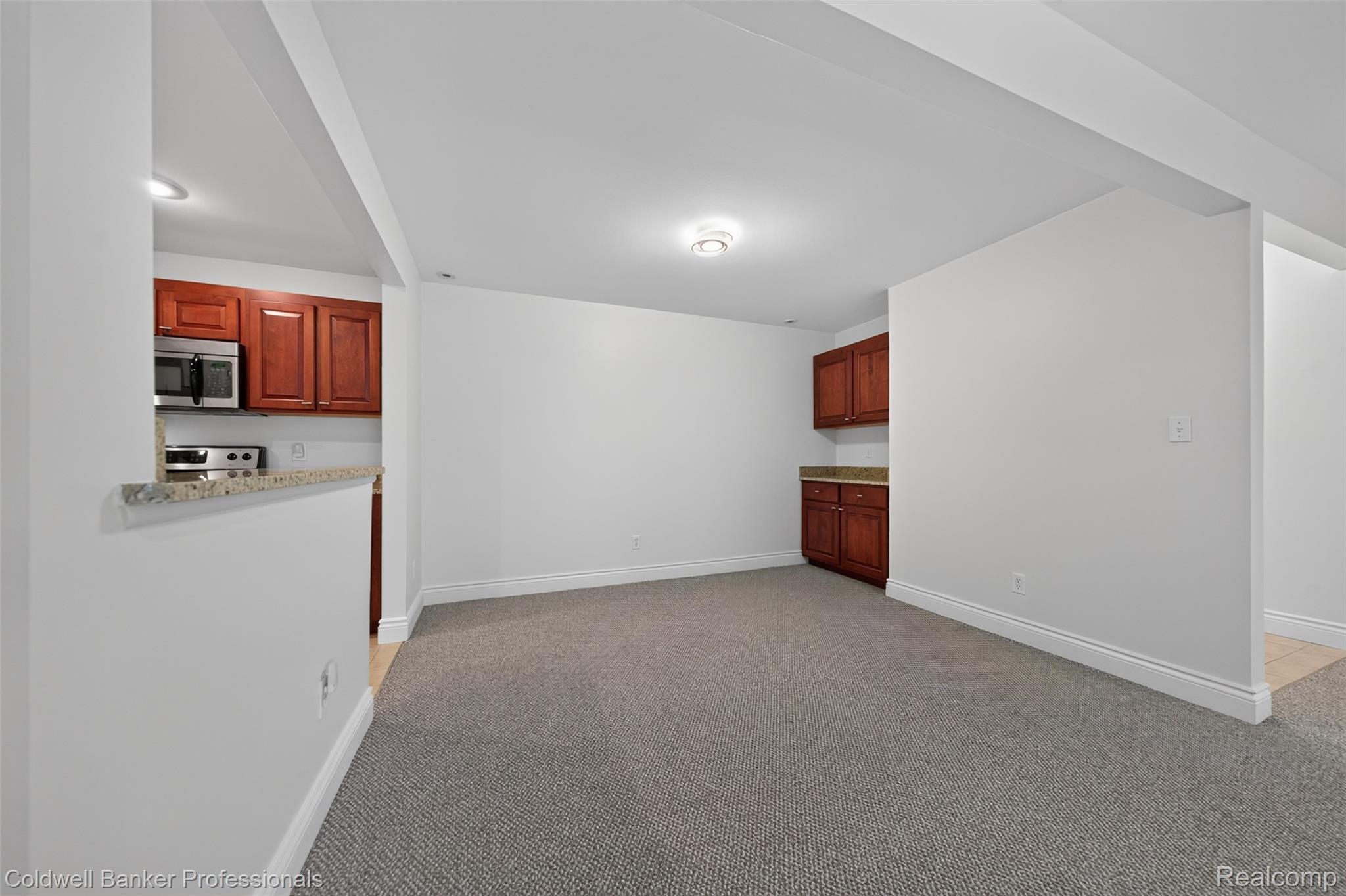 1111 N Old Woodward Avenue 17 Property Photo 20