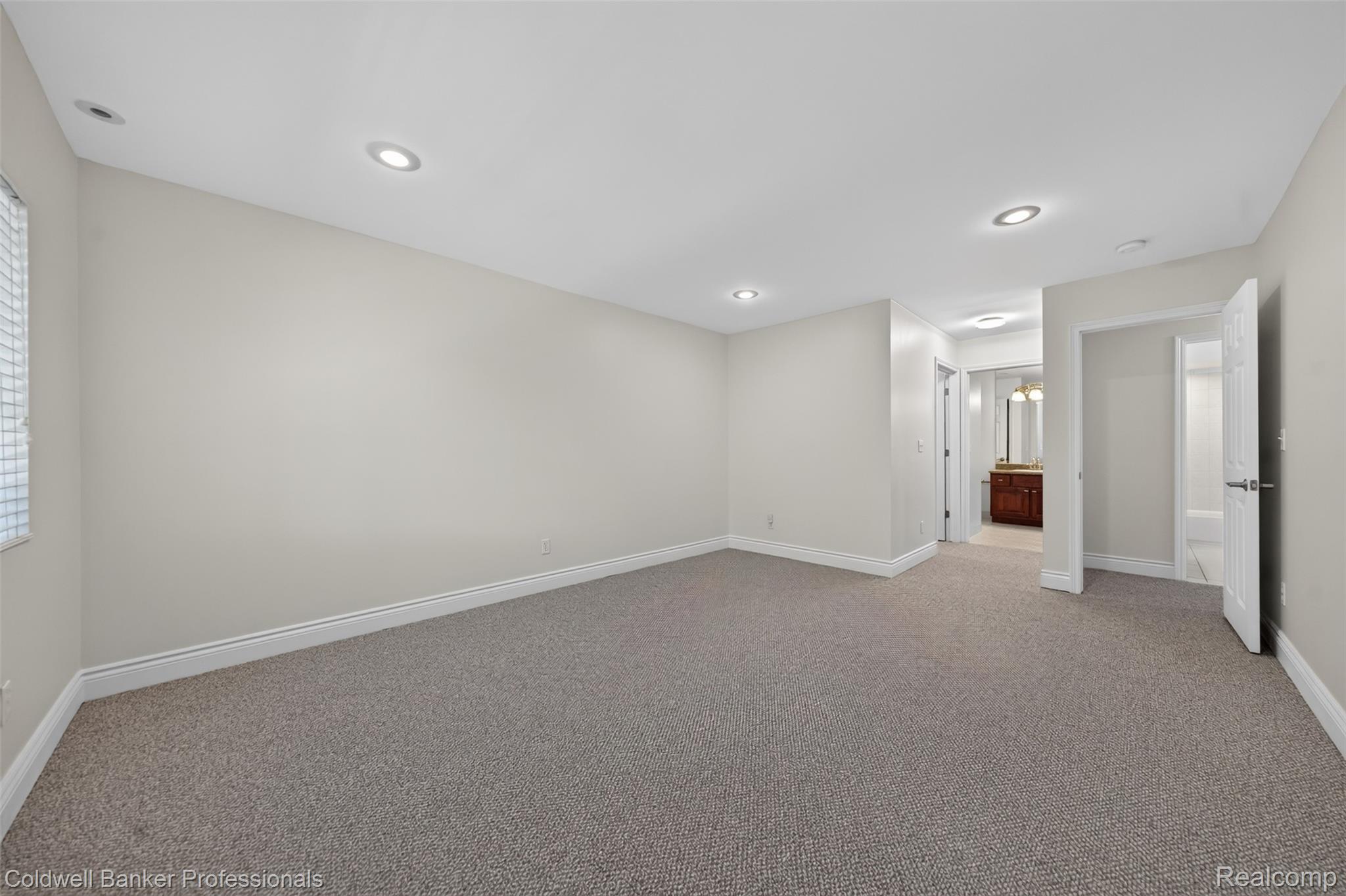 1111 N Old Woodward Avenue 17 Property Photo 29