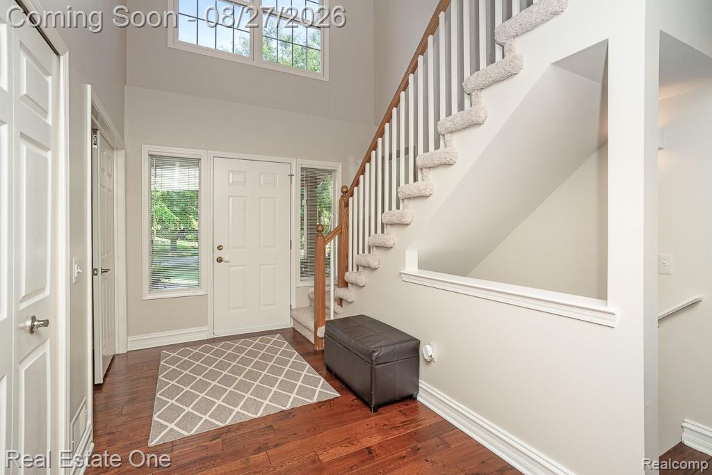 1026 Pointe Place Boulevard Property Photo 2