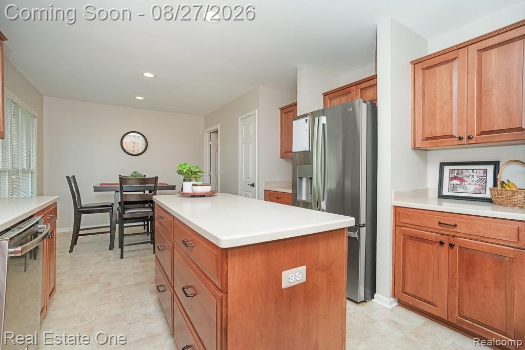 1026 Pointe Place Boulevard Property Photo 11