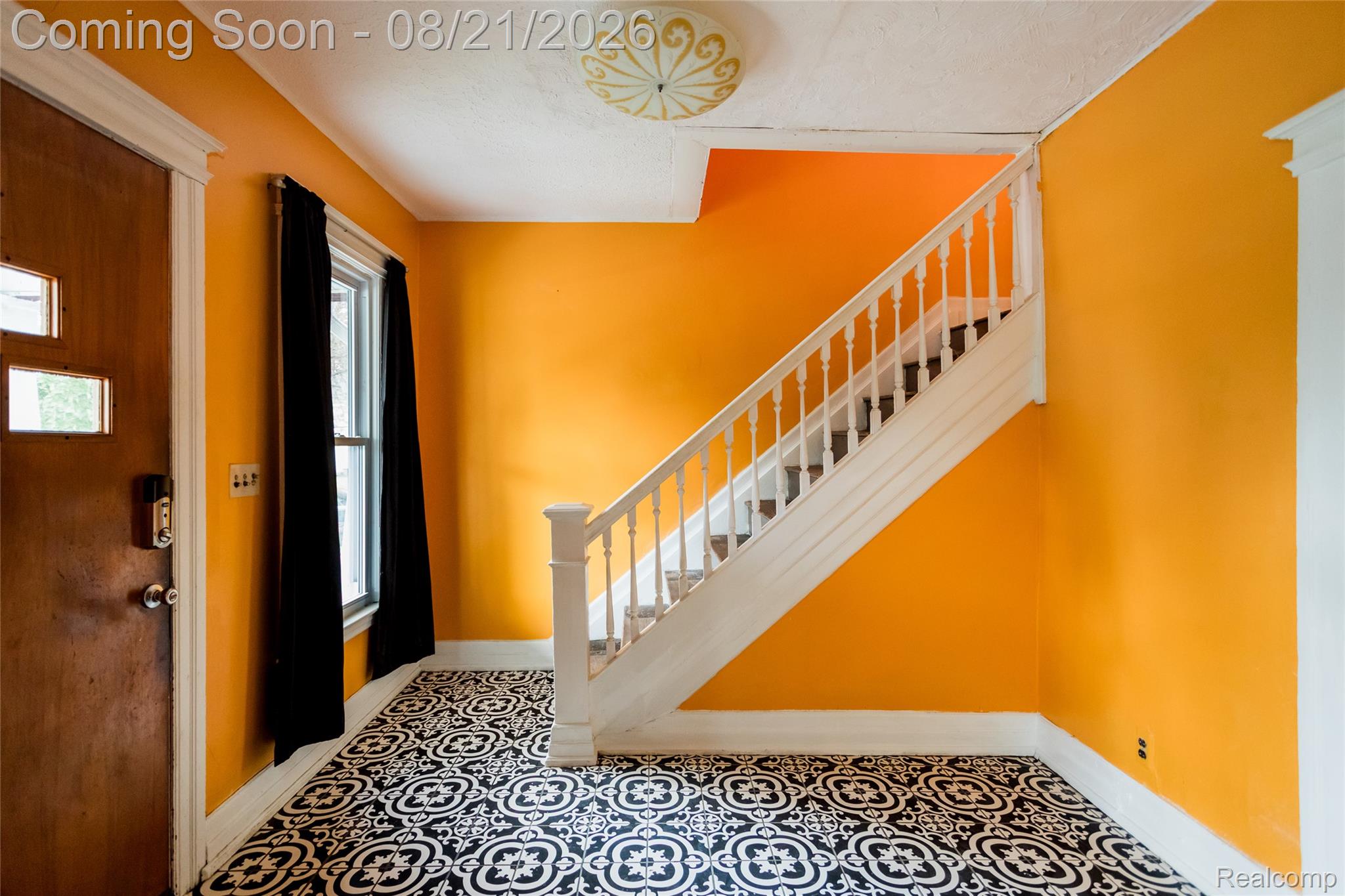 10257 Goodwin Street Property Photo 4