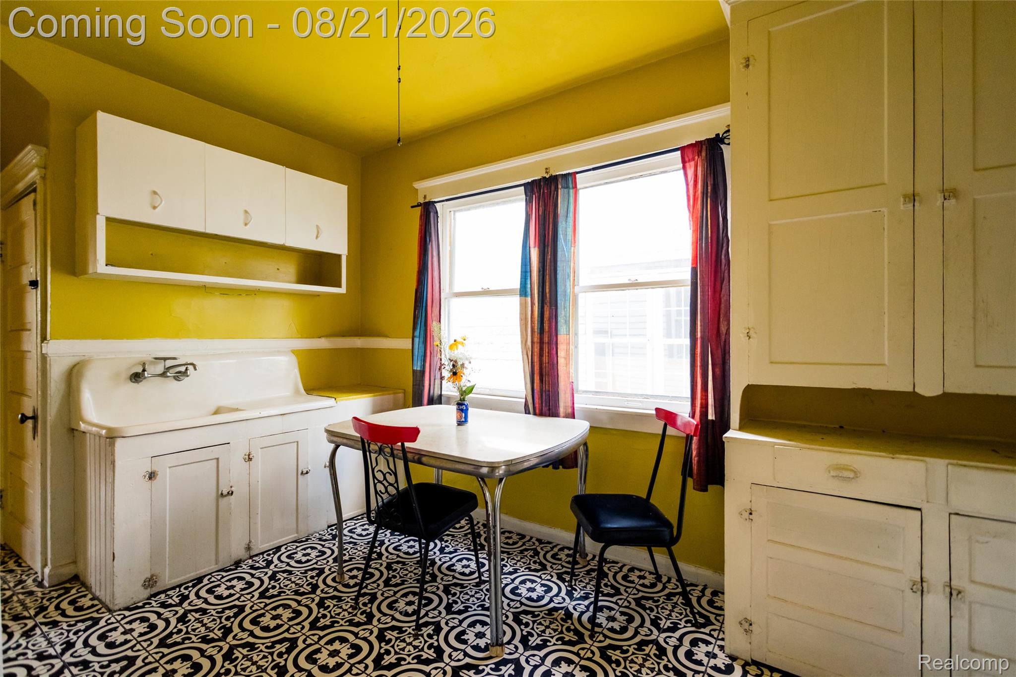 10257 Goodwin Street Property Photo 12