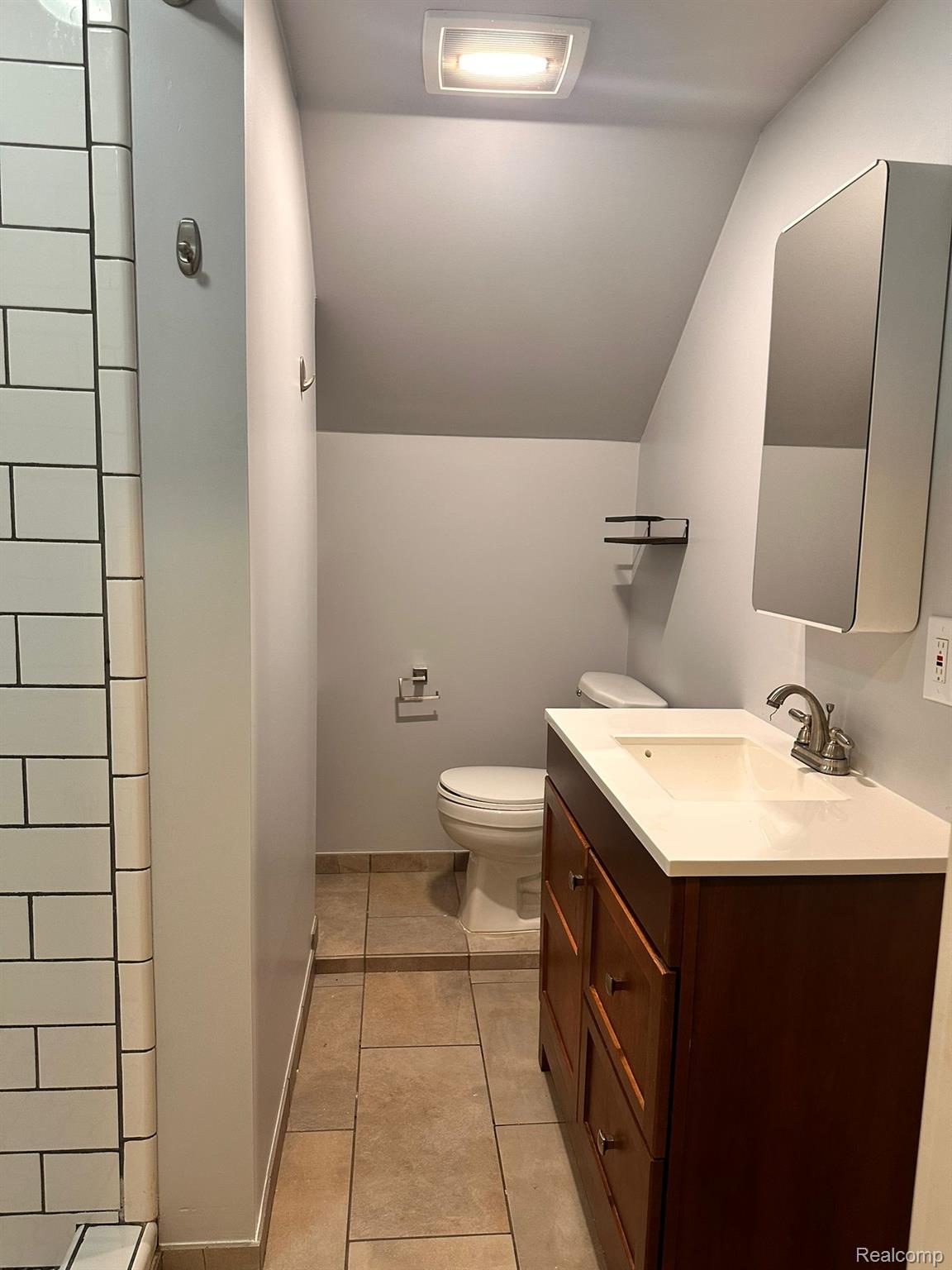 505 Gardendale Street Property Photo 16