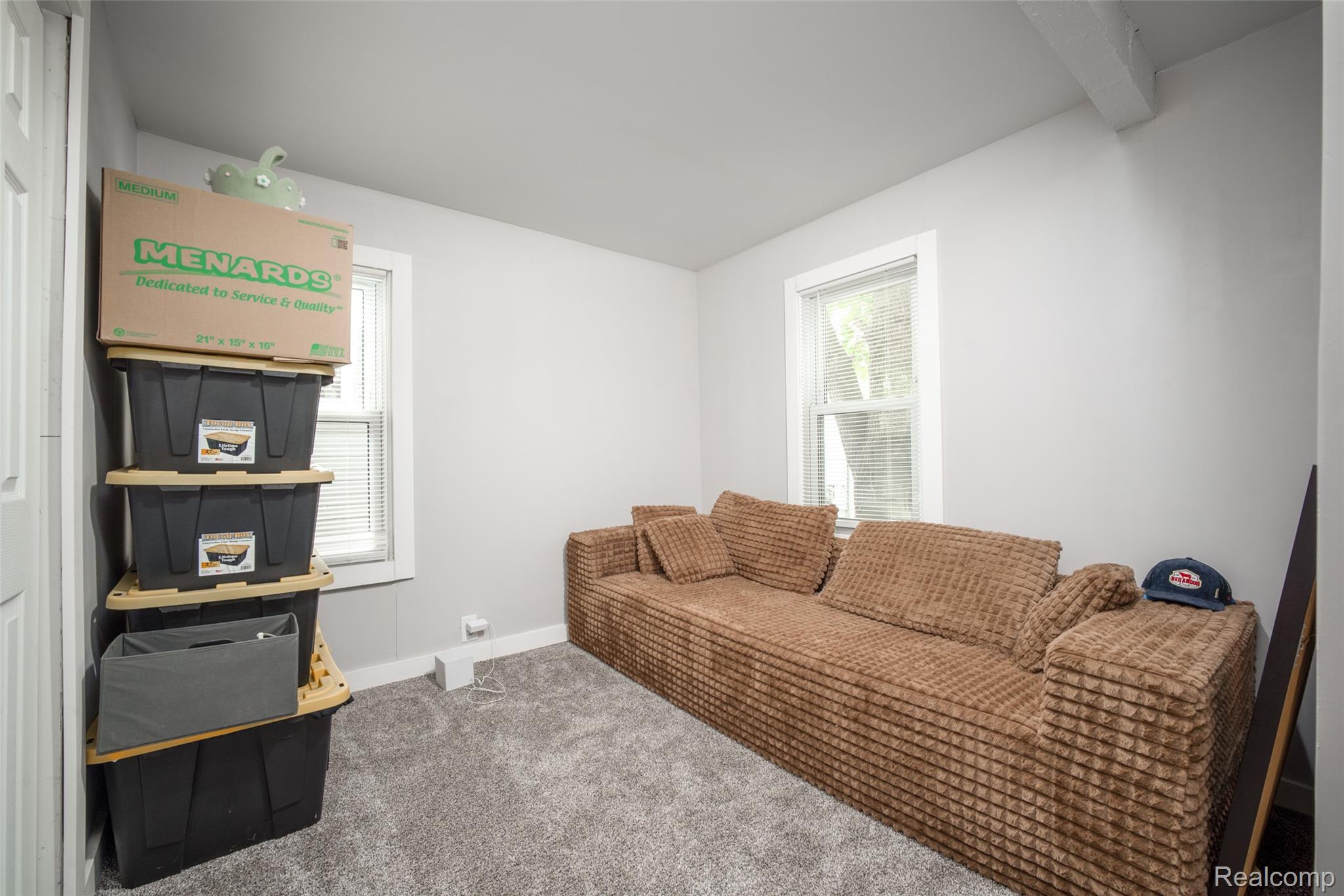 2814 Crooks Road Property Photo 15