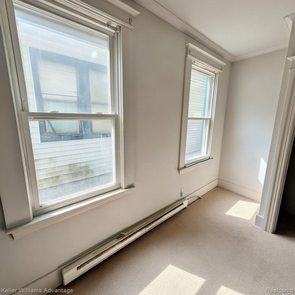 4447 Baldwin Street Property Photo 10