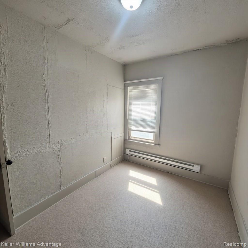 4447 Baldwin Street Property Photo 11
