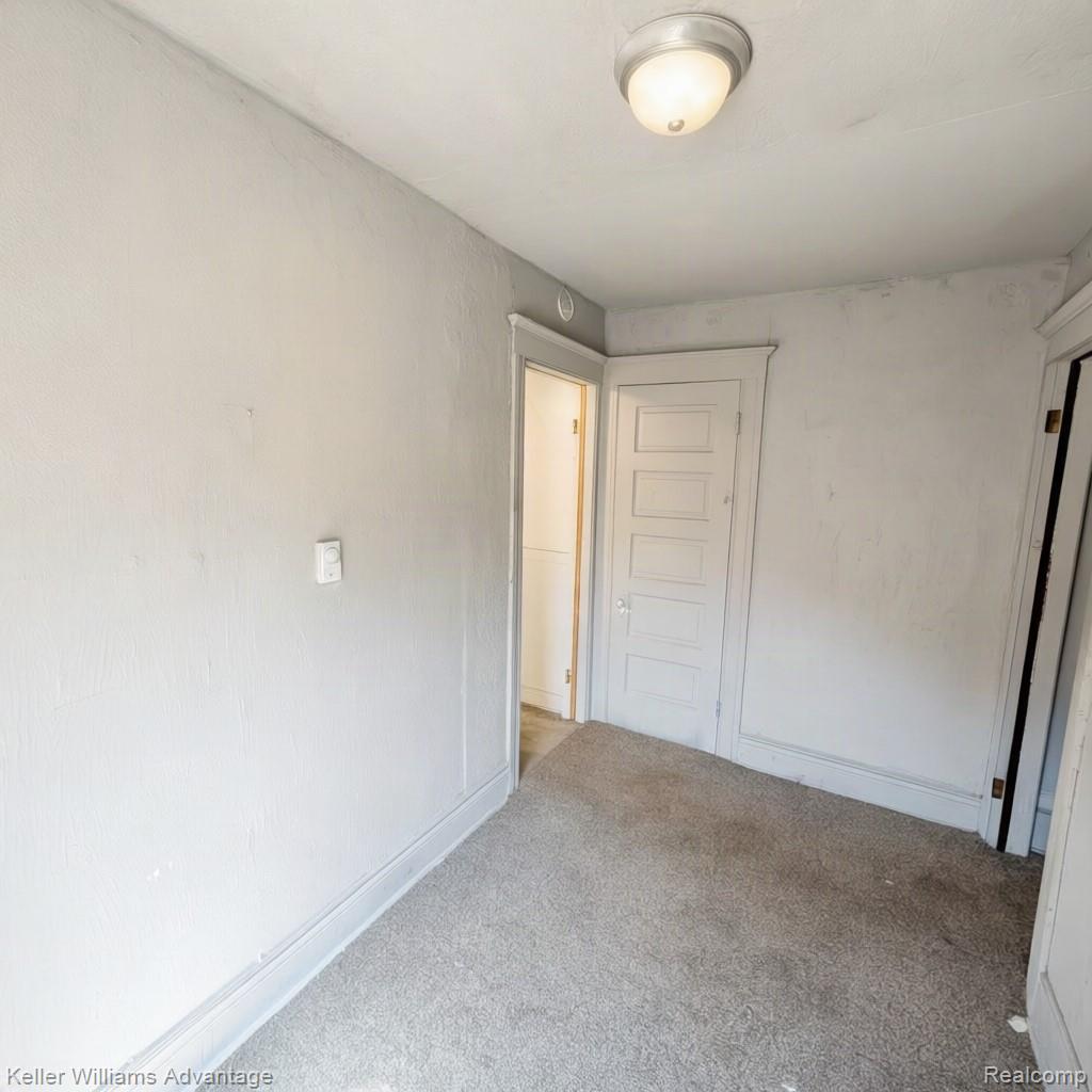 4447 Baldwin Street Property Photo 20