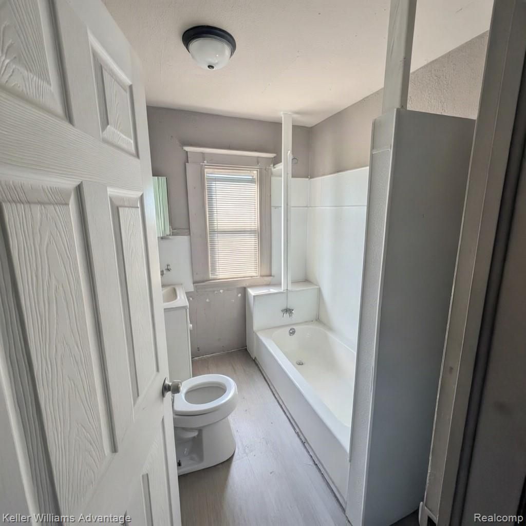 4447 Baldwin Street Property Photo 21