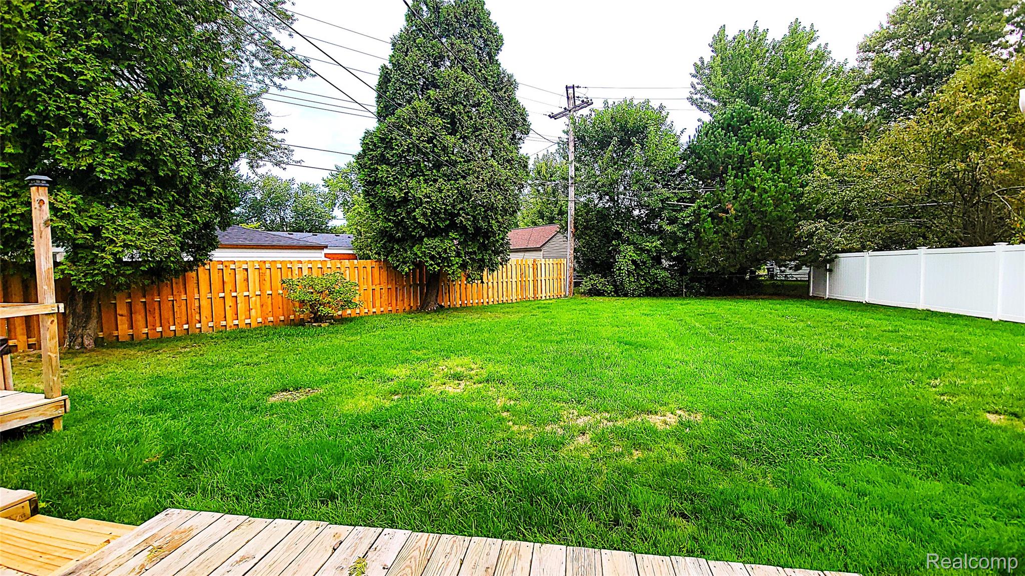31784 Penn Street Property Photo 26