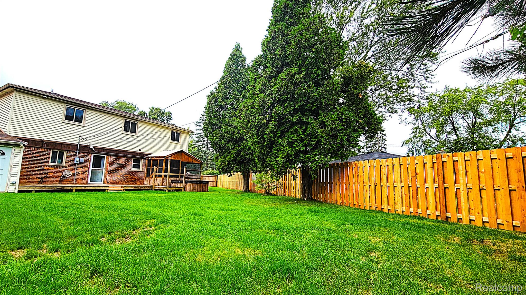 31784 Penn Street Property Photo 27